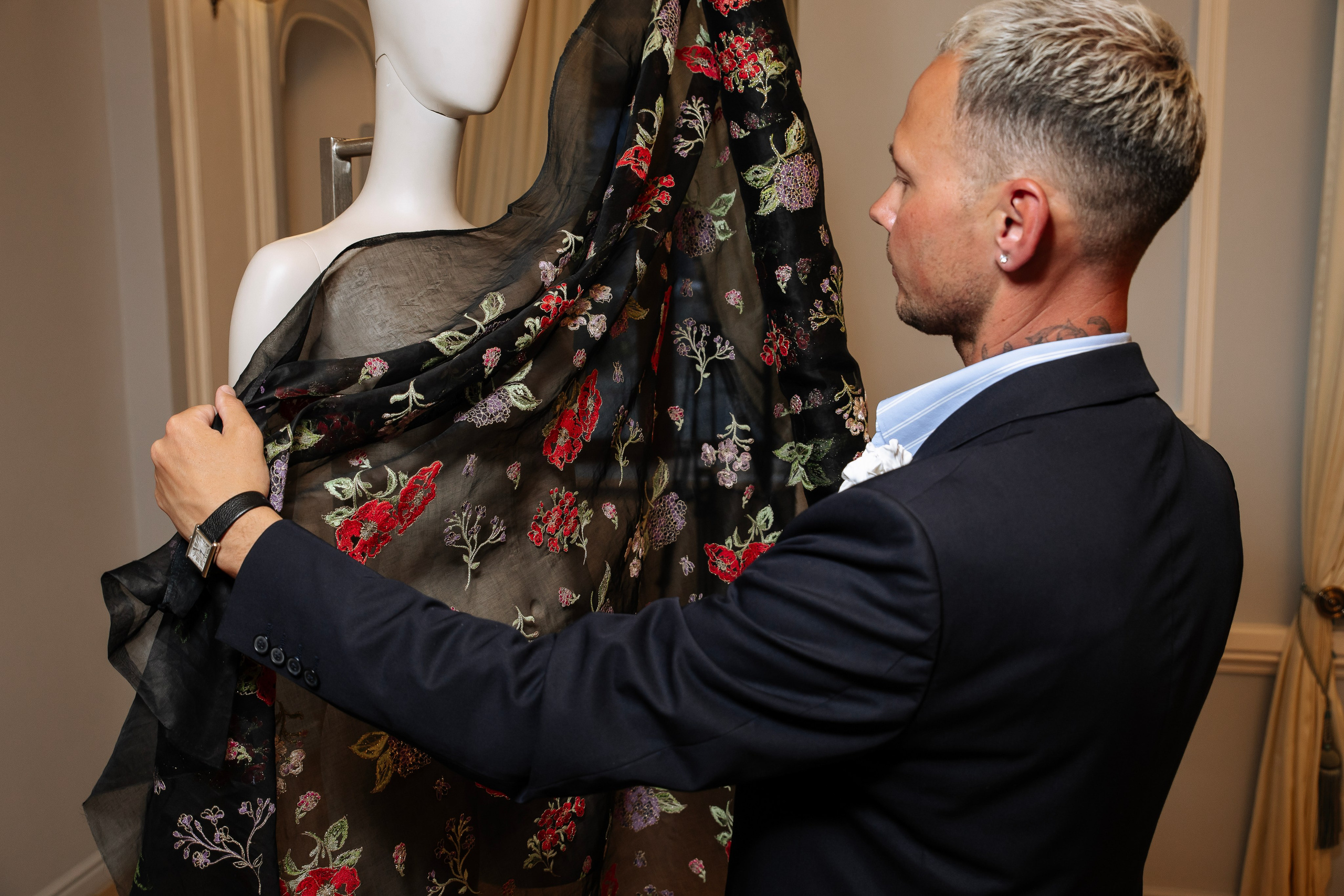 Вечер в стиле DIOR во Дворце бракосочетания | Съёмка NA_KULTURNOM Екатеринбург