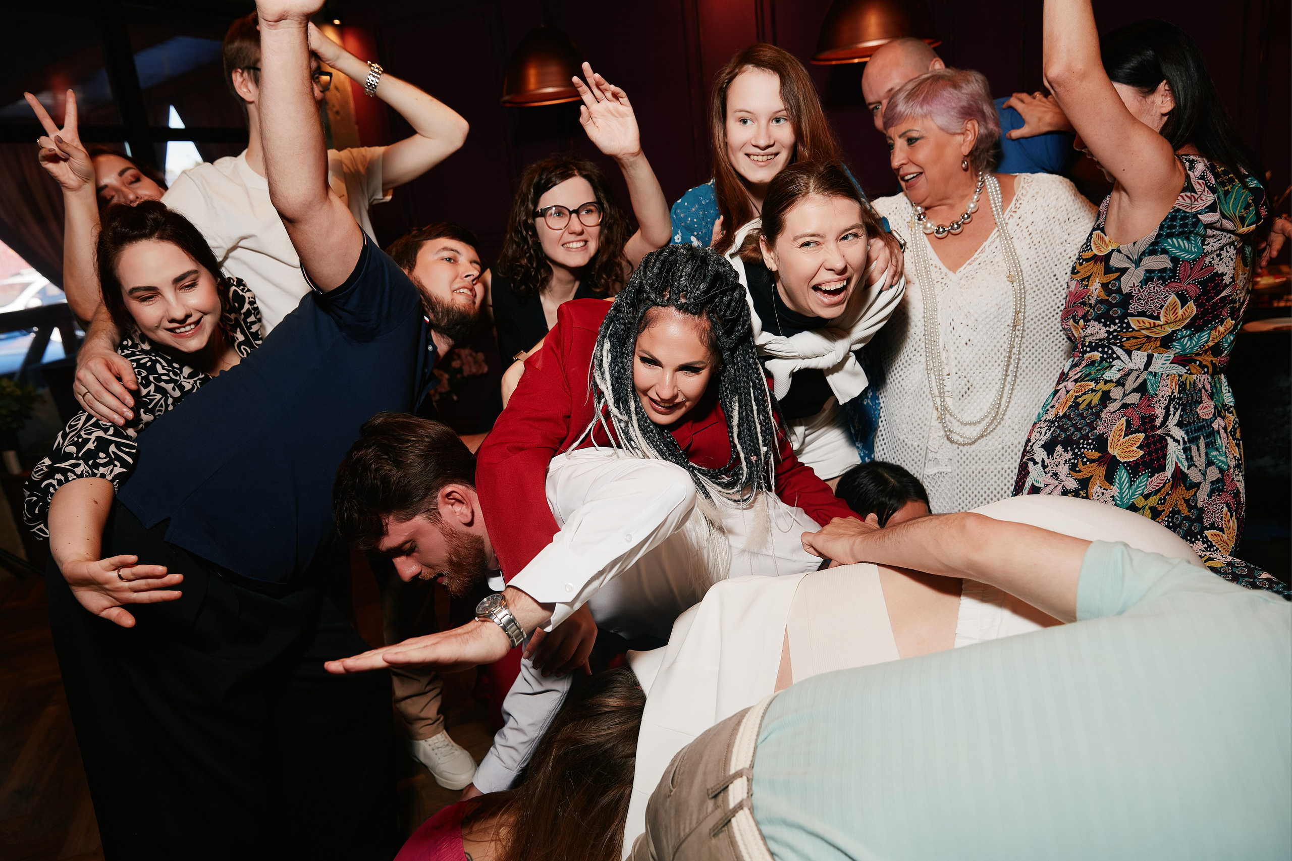 HOLIDAY IN AVRORA ROOM 10.08. Свадебный репортажный фотограф краснодар максим дремов дрёмов фотосессия студия цена