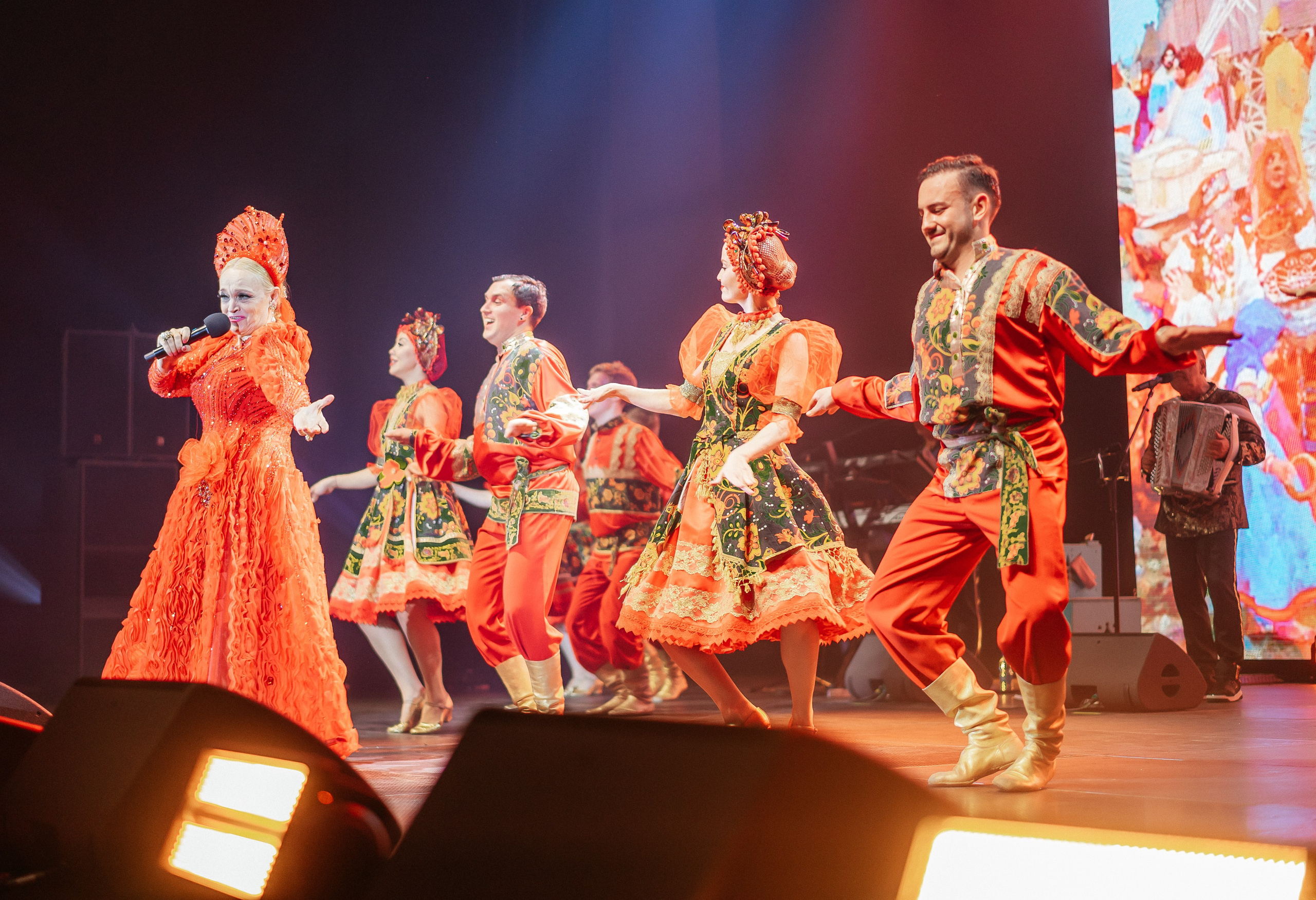 Концерт Надежды Кадышевой в Смоленске. Фотограф и видеограф Смоленск | Студия Цезарь