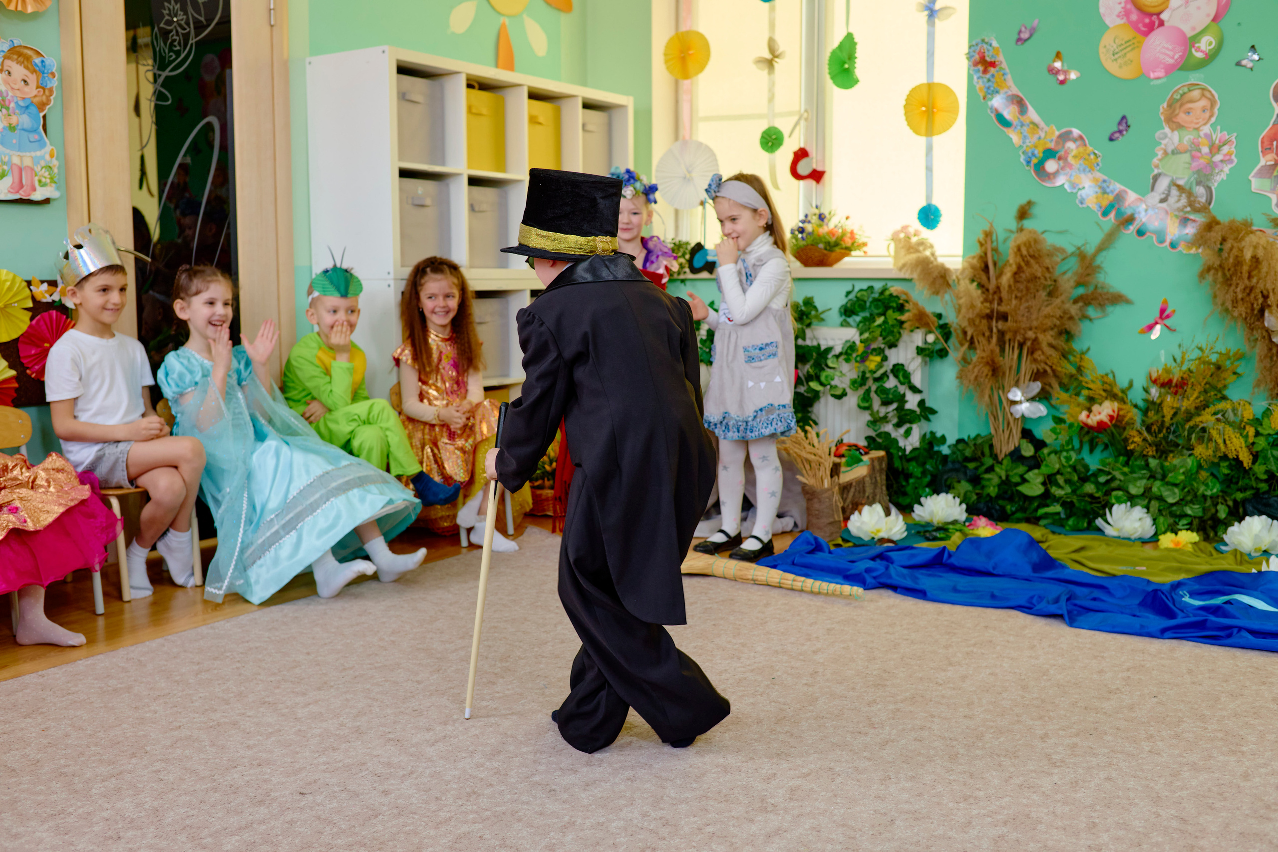 Гулливер. Фотограф Выпускные альбомы Таганрог Сергей Коробченко