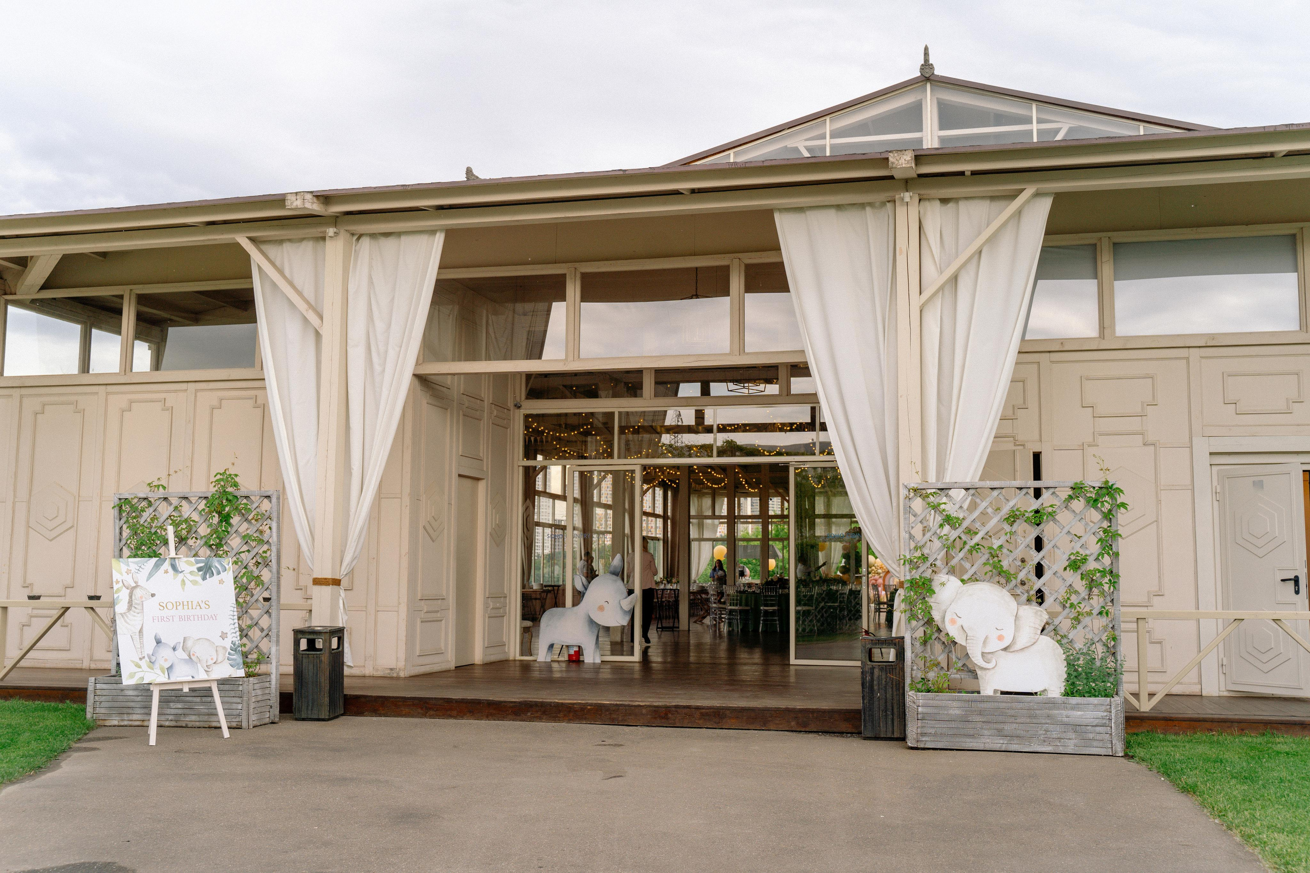 День рождения Софии в Soho Rooms