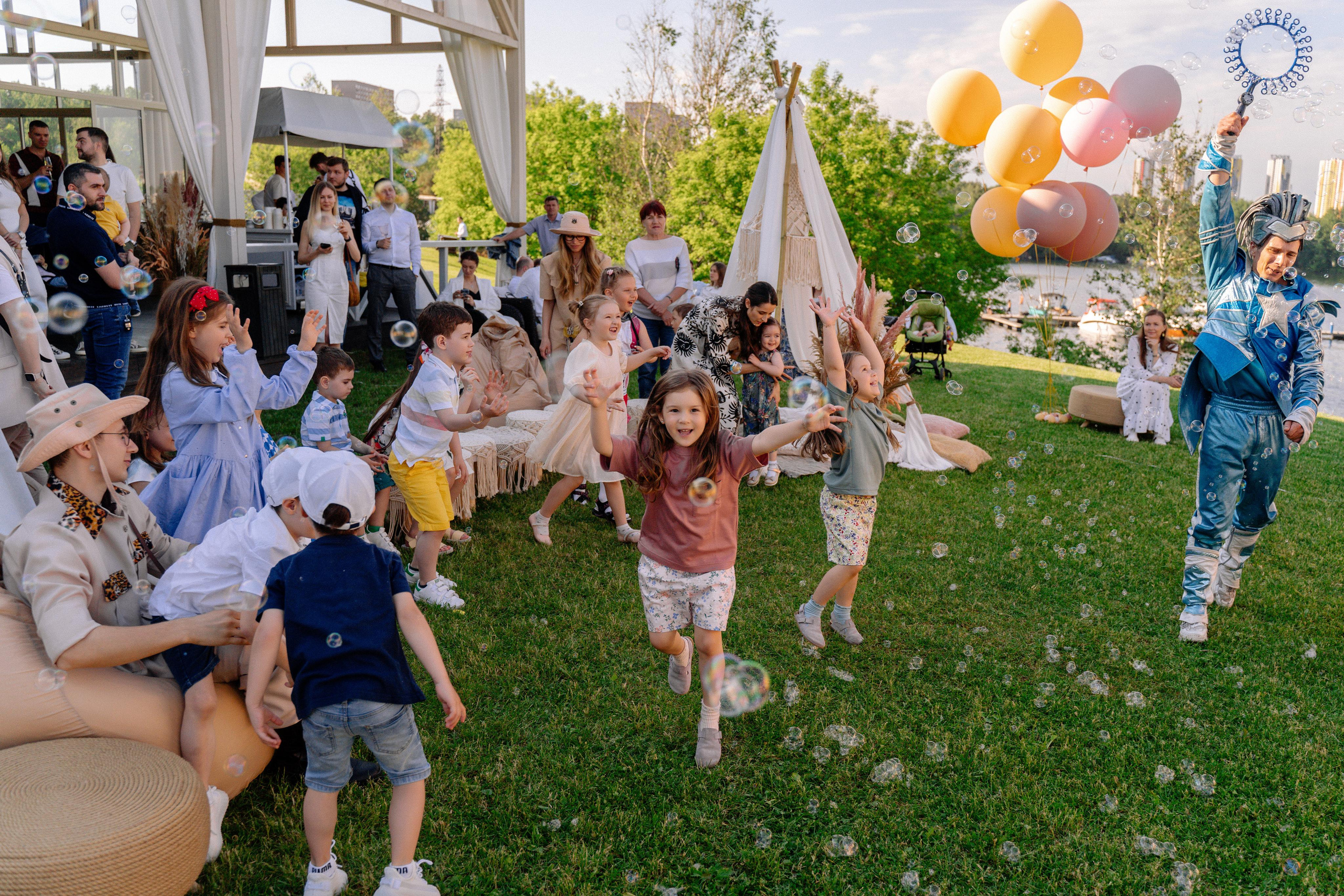 День рождения Софии в Soho Rooms