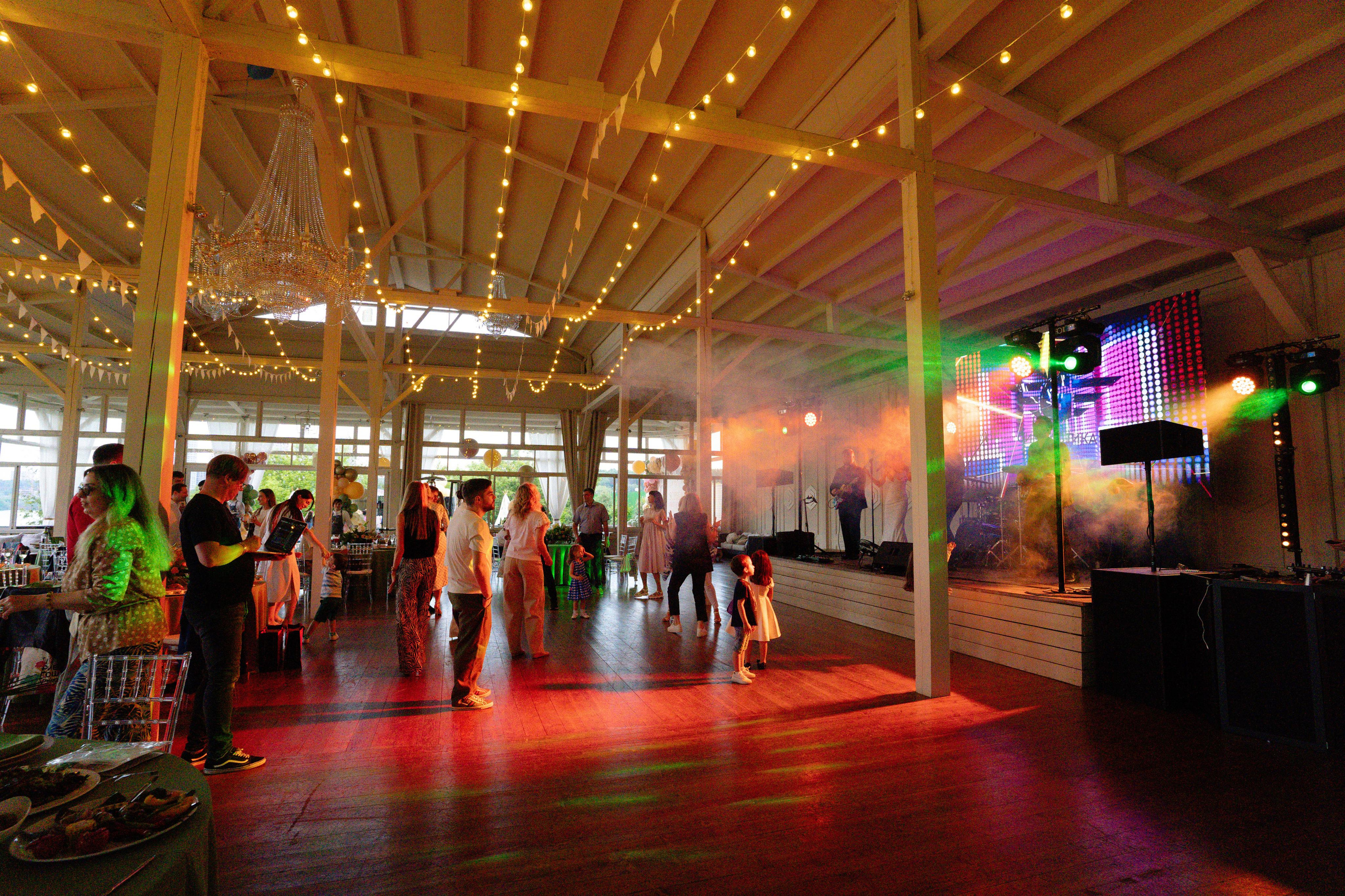 День рождения Софии в Soho Rooms