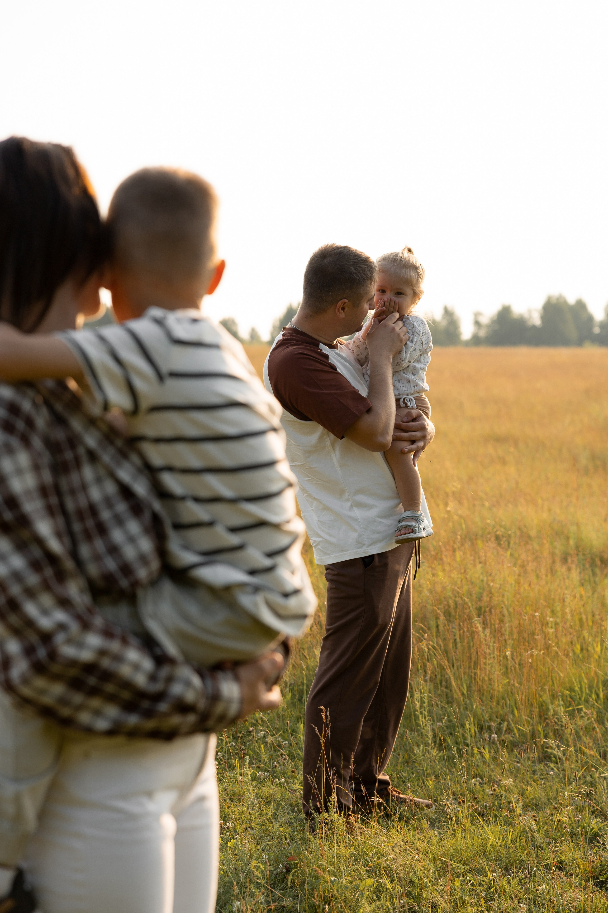 В поле. Семейный и свадебный фотограф в Челябинске Мария Леонтьева