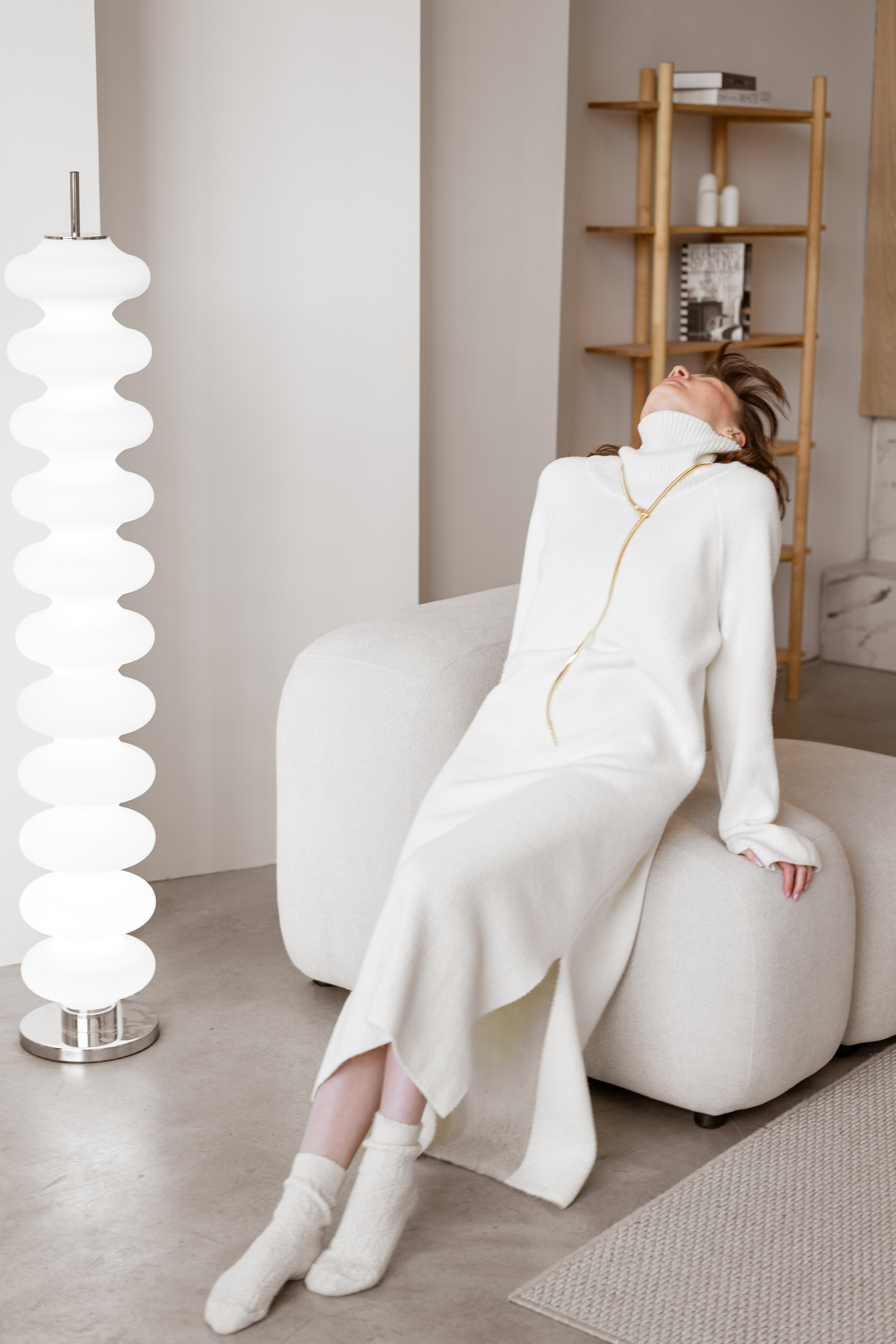 2025, minimalistic, white, beige, 2024, Belgrade, Novi Sad, photoshoot, natural photoshoot, photographer Belgrade, фотограф в Белграде, Белград, фотограф Нови Сад, минималистичная, эстетичная, светлая, красивая, модная, современная