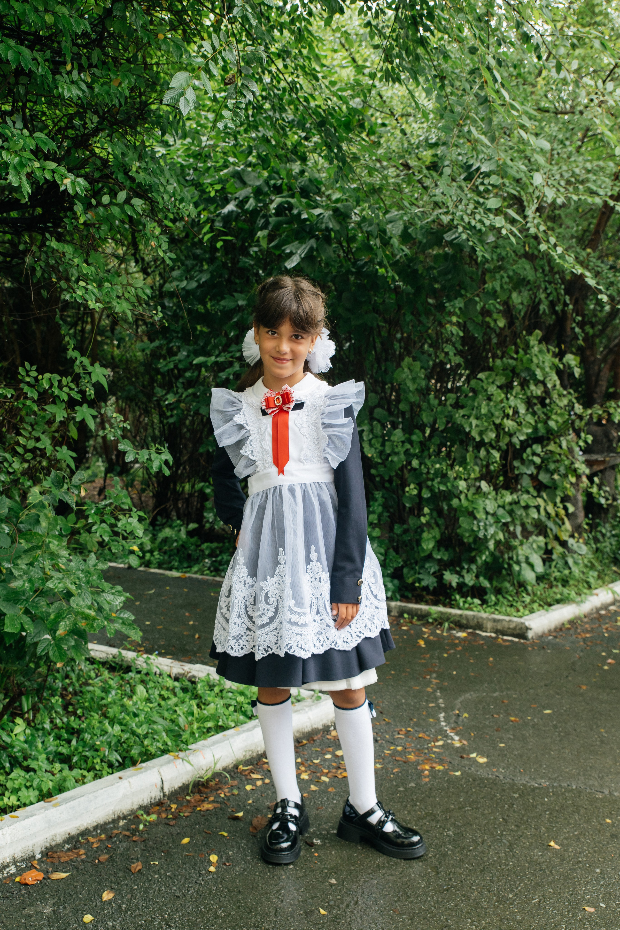 1в — школа 11 — 2025. Фотограф Ярмишко Дарья. Выпускные фотокниги