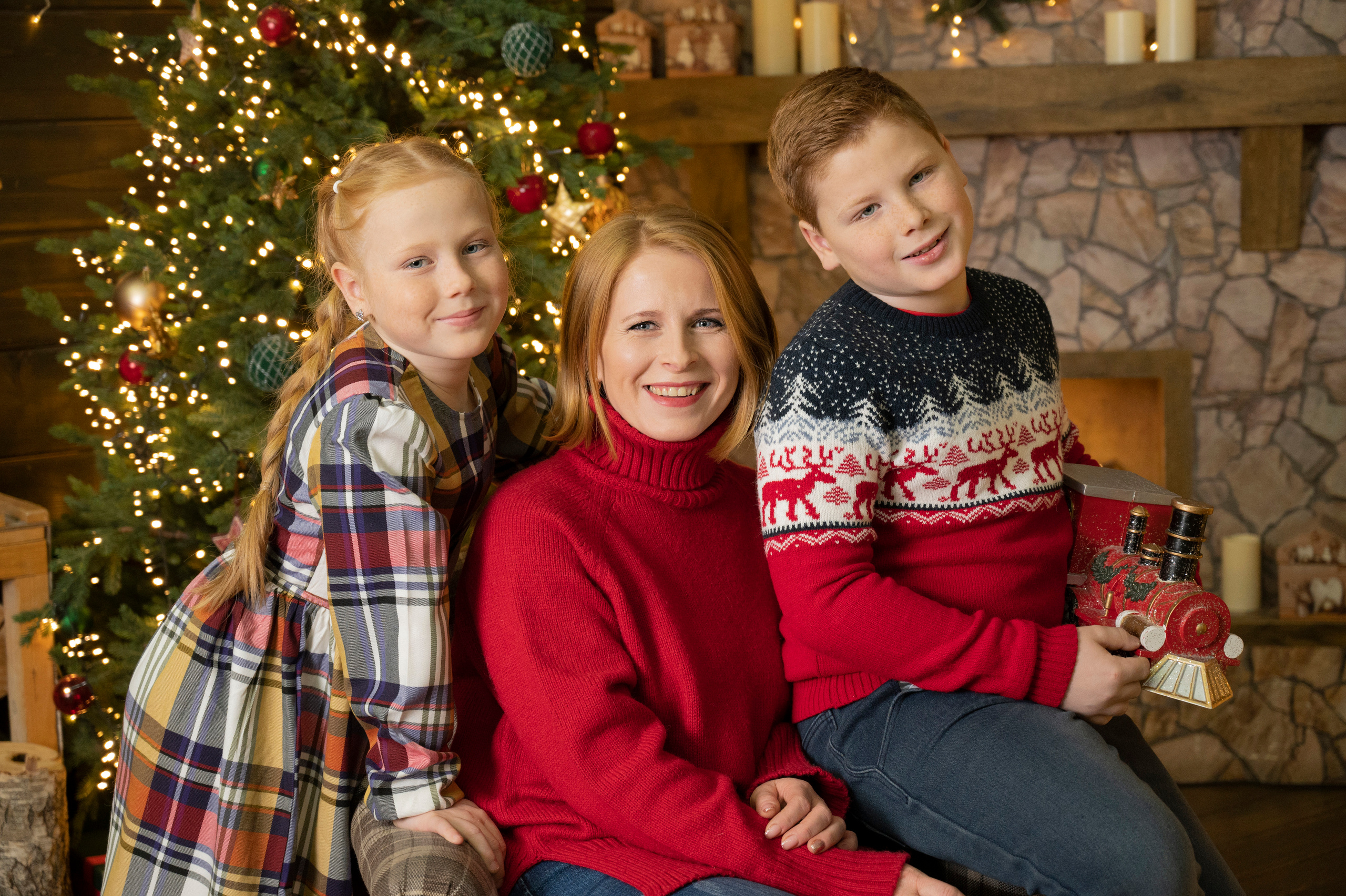 Новогодние фотосессии в Москве. Семейный и детский фотограф в детских садах и школах