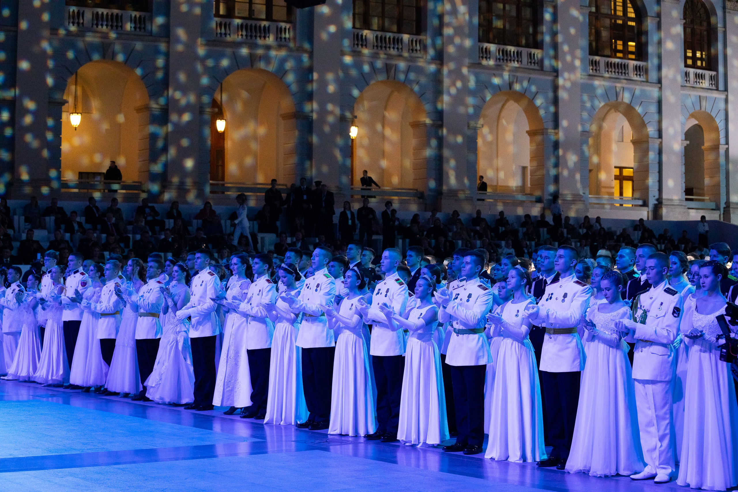 Кадетский бал. VICTOR SAPOZHNIKOV