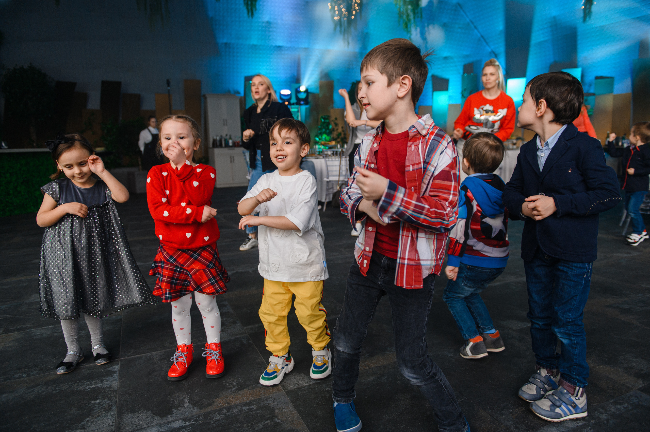 Фотограф на детское день рождения в Ростове. Свадебный фотограф в Ростове Максимов Максим