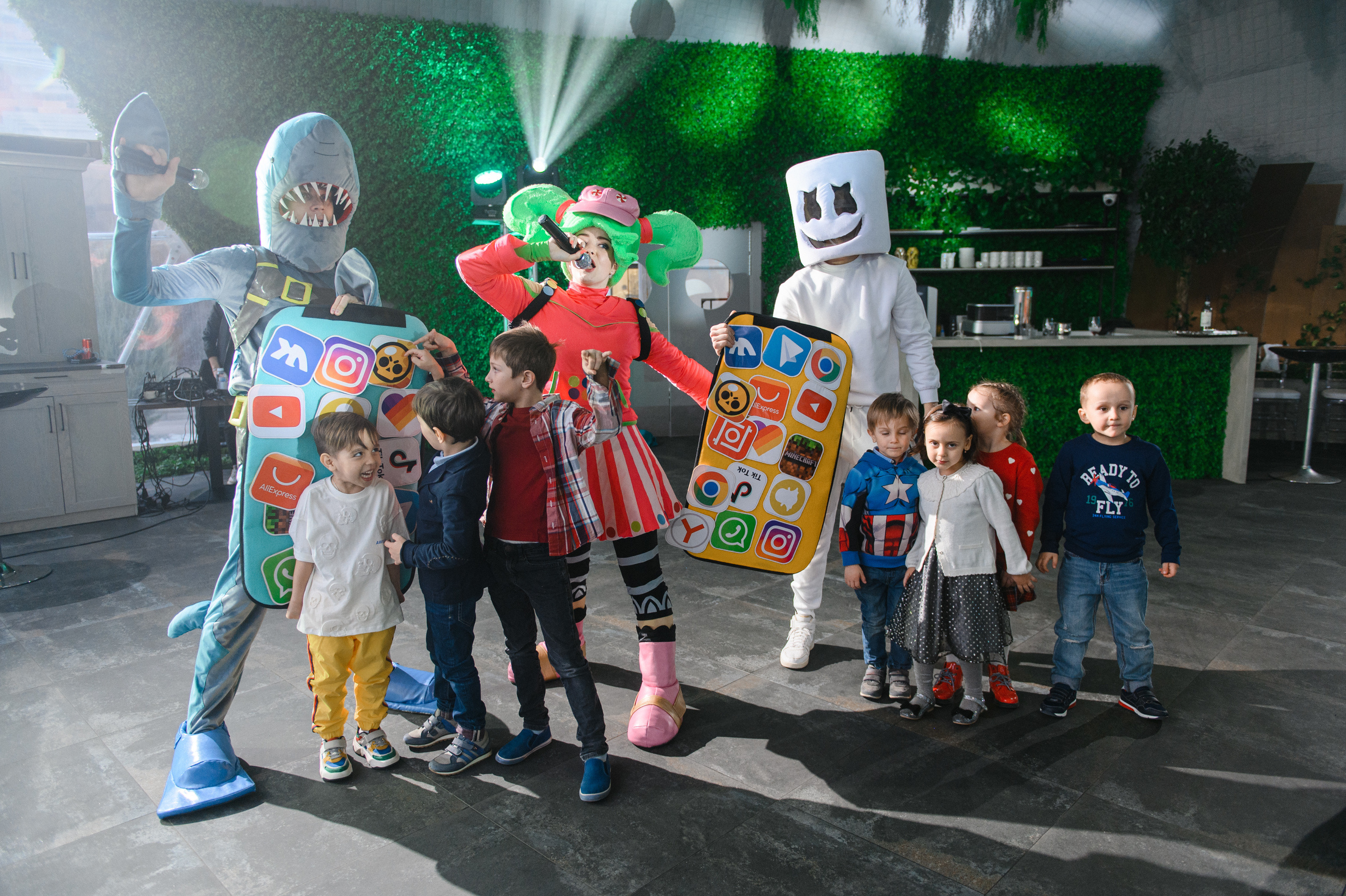 Фотограф на детское день рождения в Ростове. Свадебный фотограф в Ростове Максимов Максим