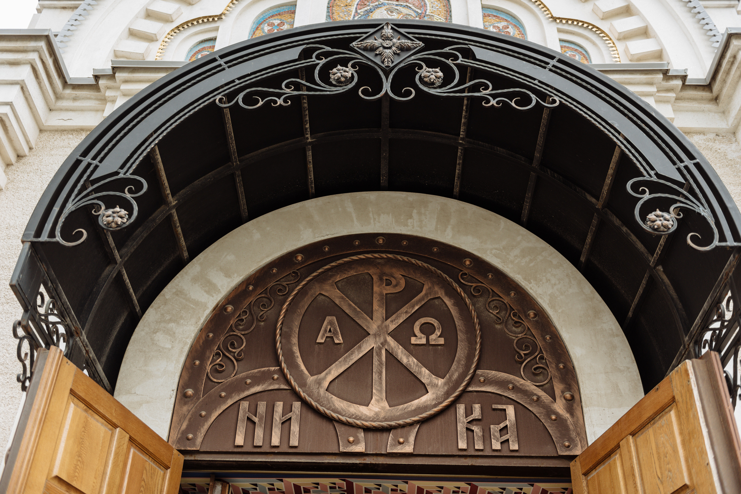 Фотограф на крещение в Ростове. Свадебный фотограф в Ростове Максимов Максим