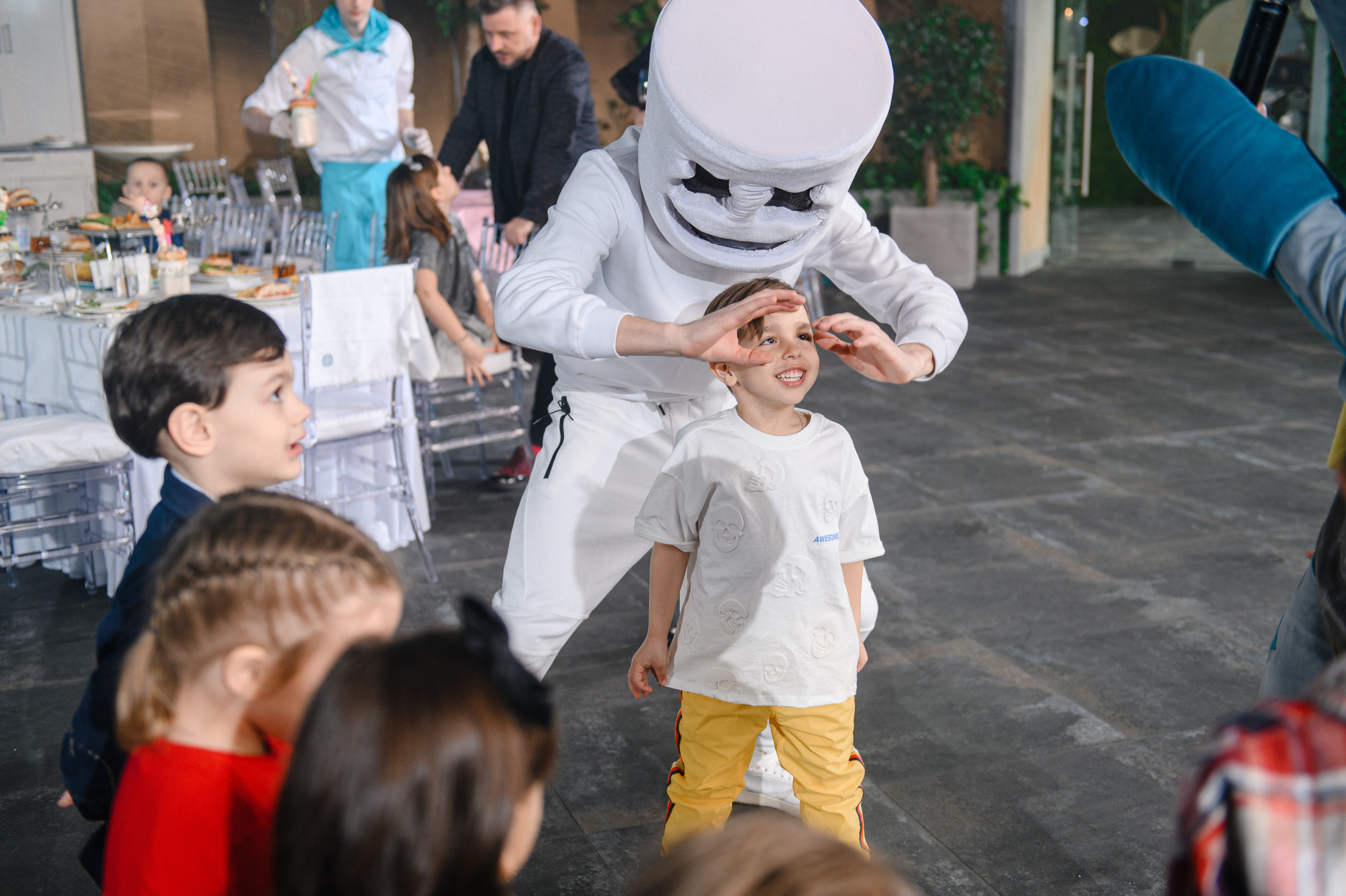 Фотограф на детское день рождения в Ростове. Свадебный фотограф в Ростове Максимов Максим