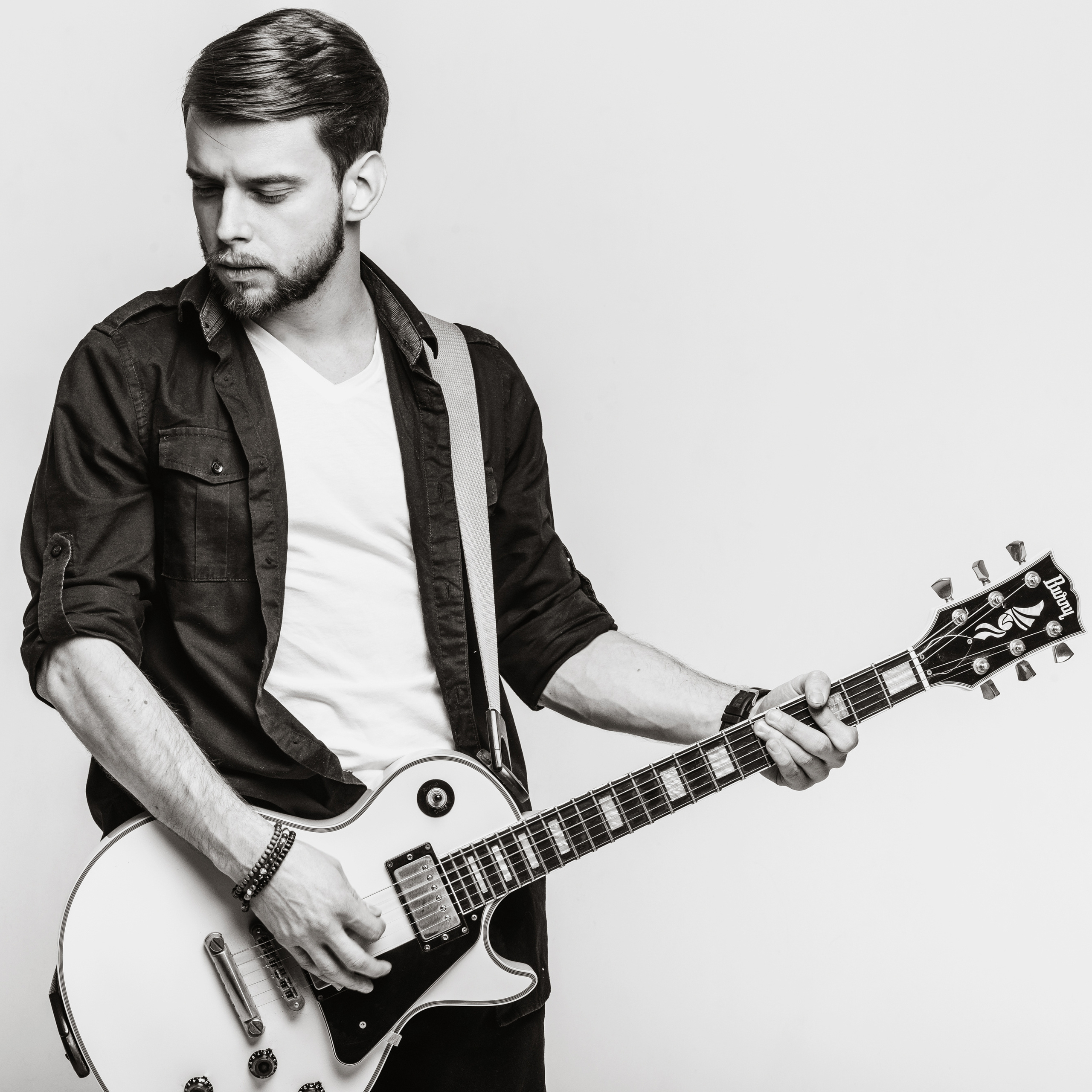 Портретная мужская фотосессия в Ростов. Свадебный фотограф в Ростове Максимов Максим