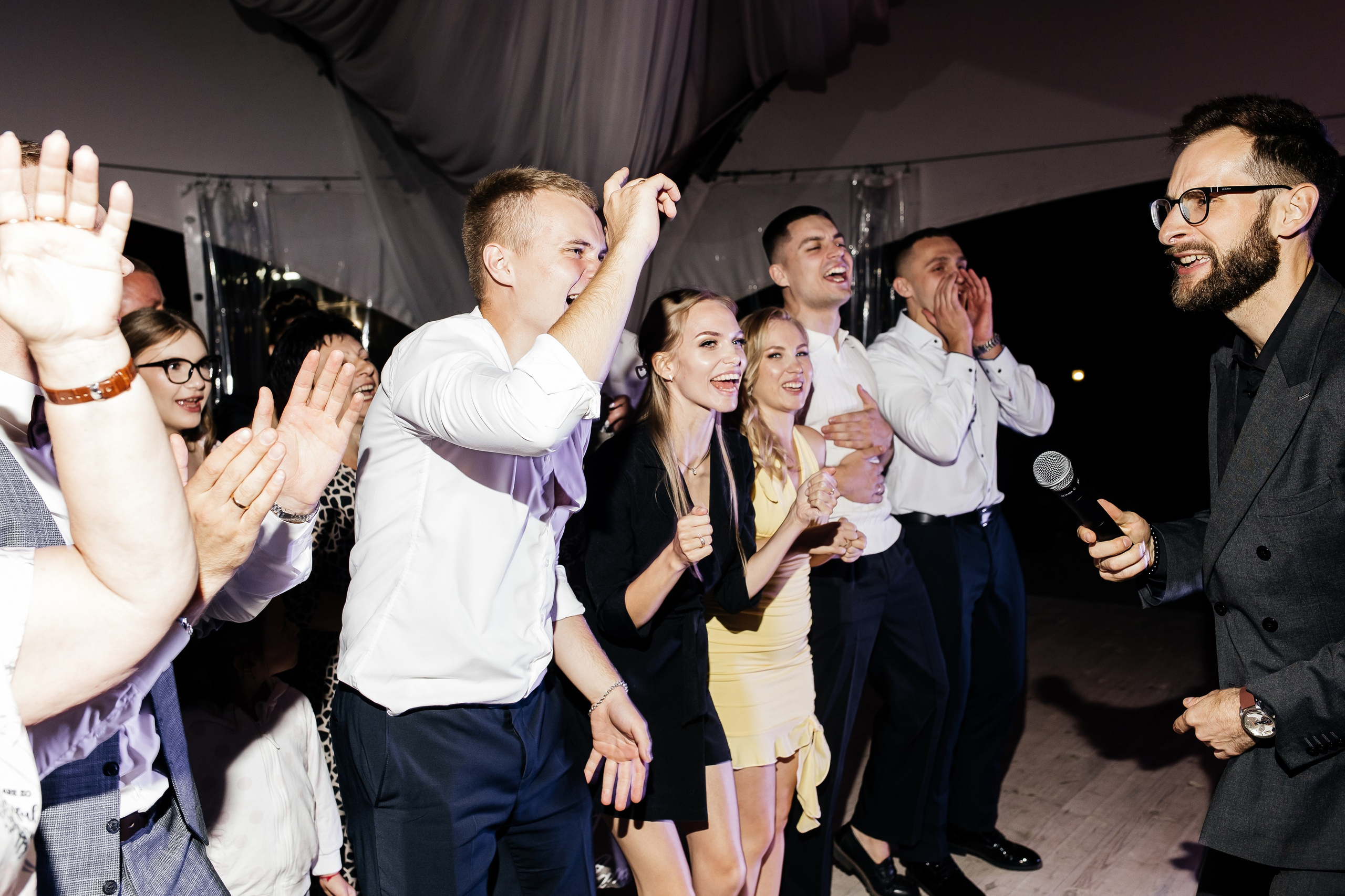 Летняя свадебная фотосессия