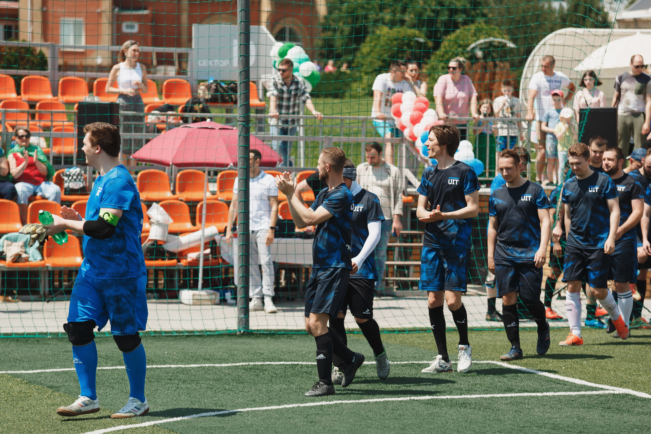 Под знаменем Амбрелла: Футбольный турнир в Приазовье Таганрога. Свадебный и семейный фотограф в Таганроге Бакарюк Антон