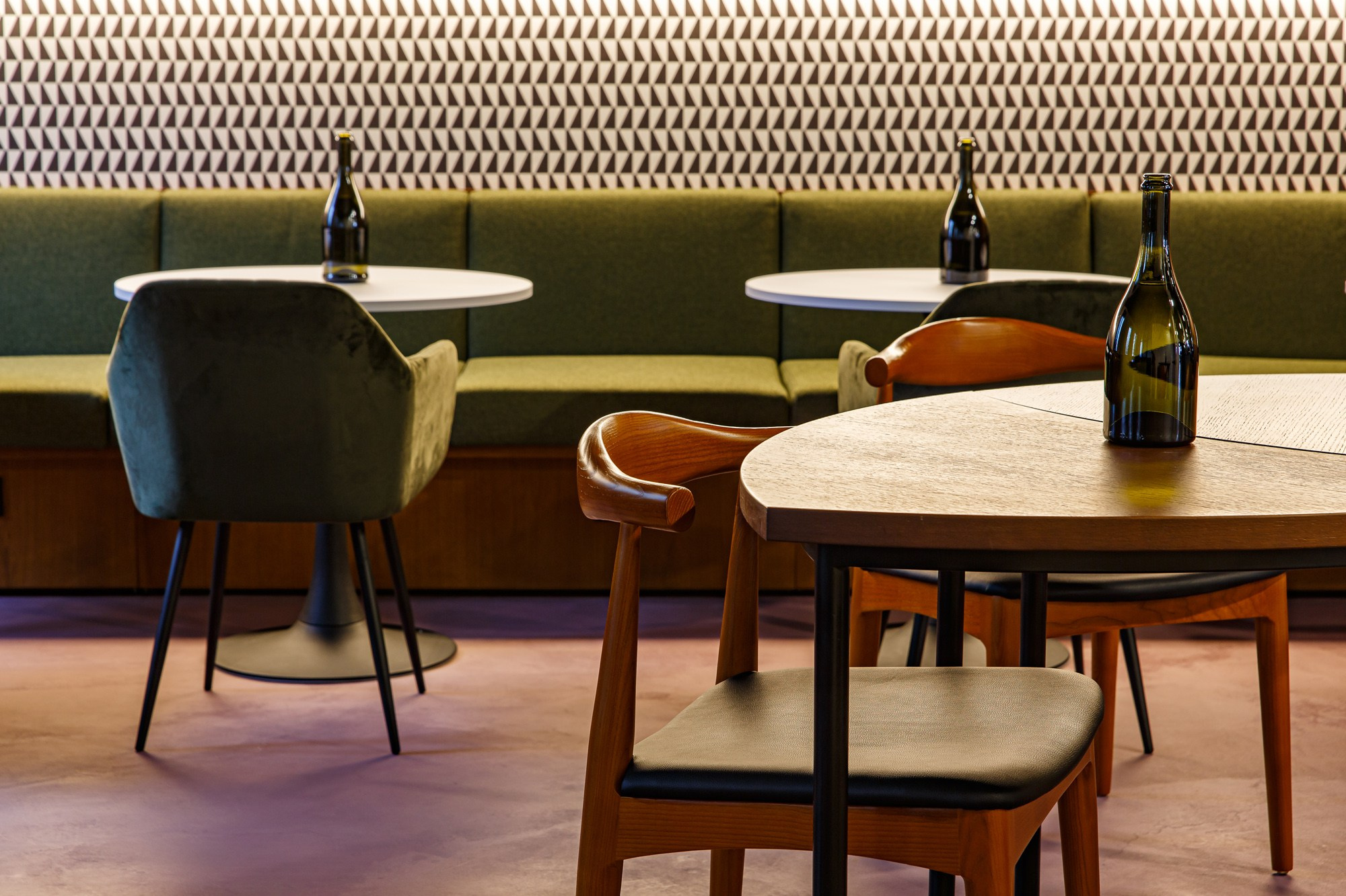 LP Bar. Фотограф Ксения Колесникова. Интерьерная и портретная съемка в Москве