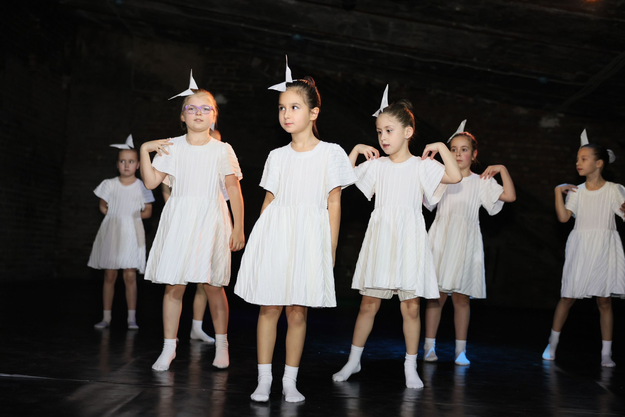 Новогодние танцы. Главная