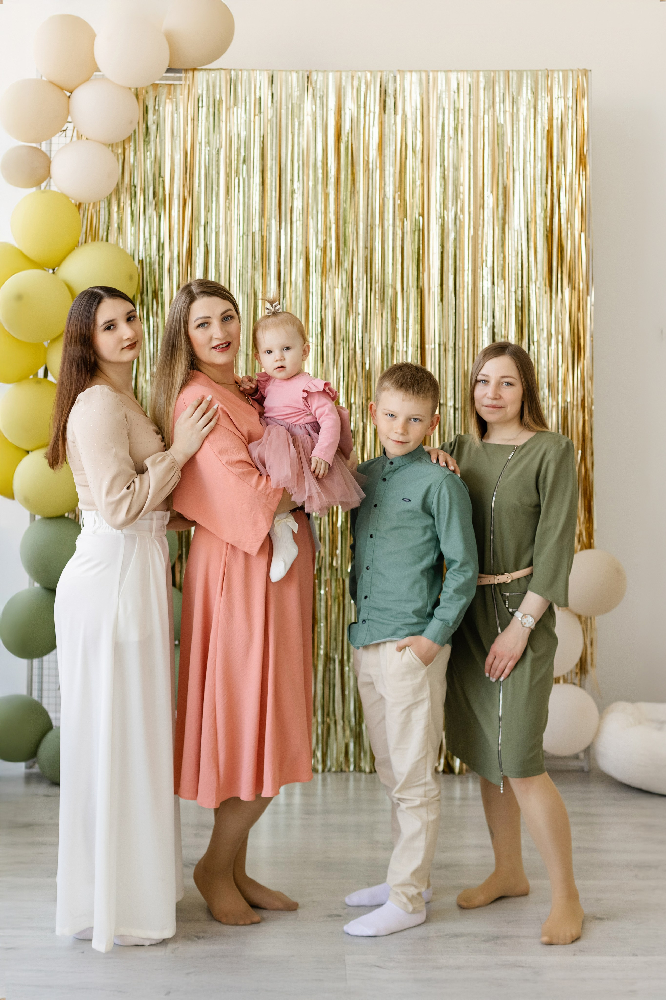 1 годик МАША. Фотограф Григорьева Ольга. Портретная, семейная съёмка, Love Stori, видеосъёмка в городе Чита. Выпускные альбомы, фотокниги