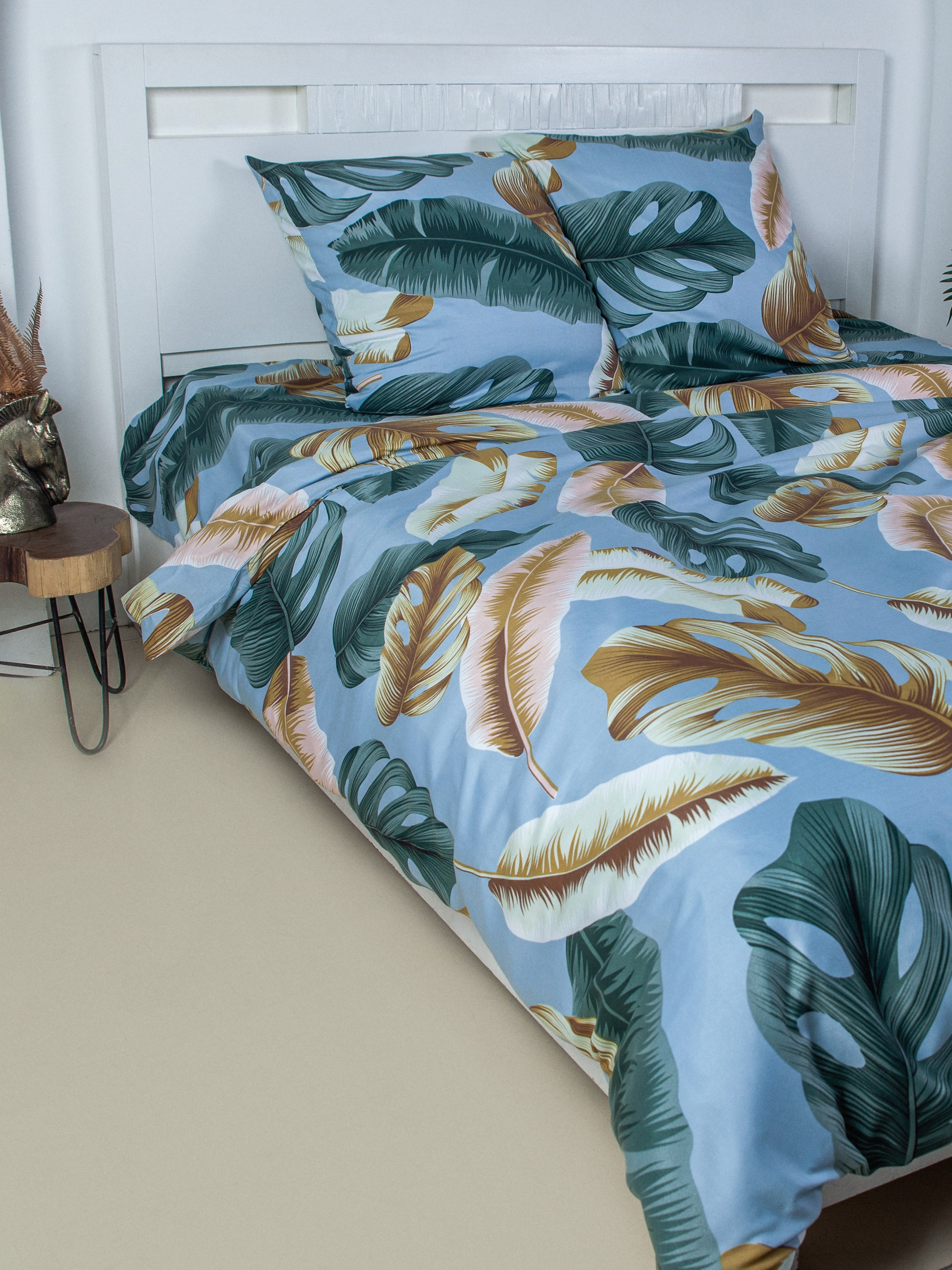 ПОСТЕЛЬНОЕ БЕЛЬЕ, ПЕЛЕНКИ, ДЕТСКОЕ БЕЛЬЕ И Т.Д. Фотограф и видеограф в Санкт-Петербурге Прилепин Слава