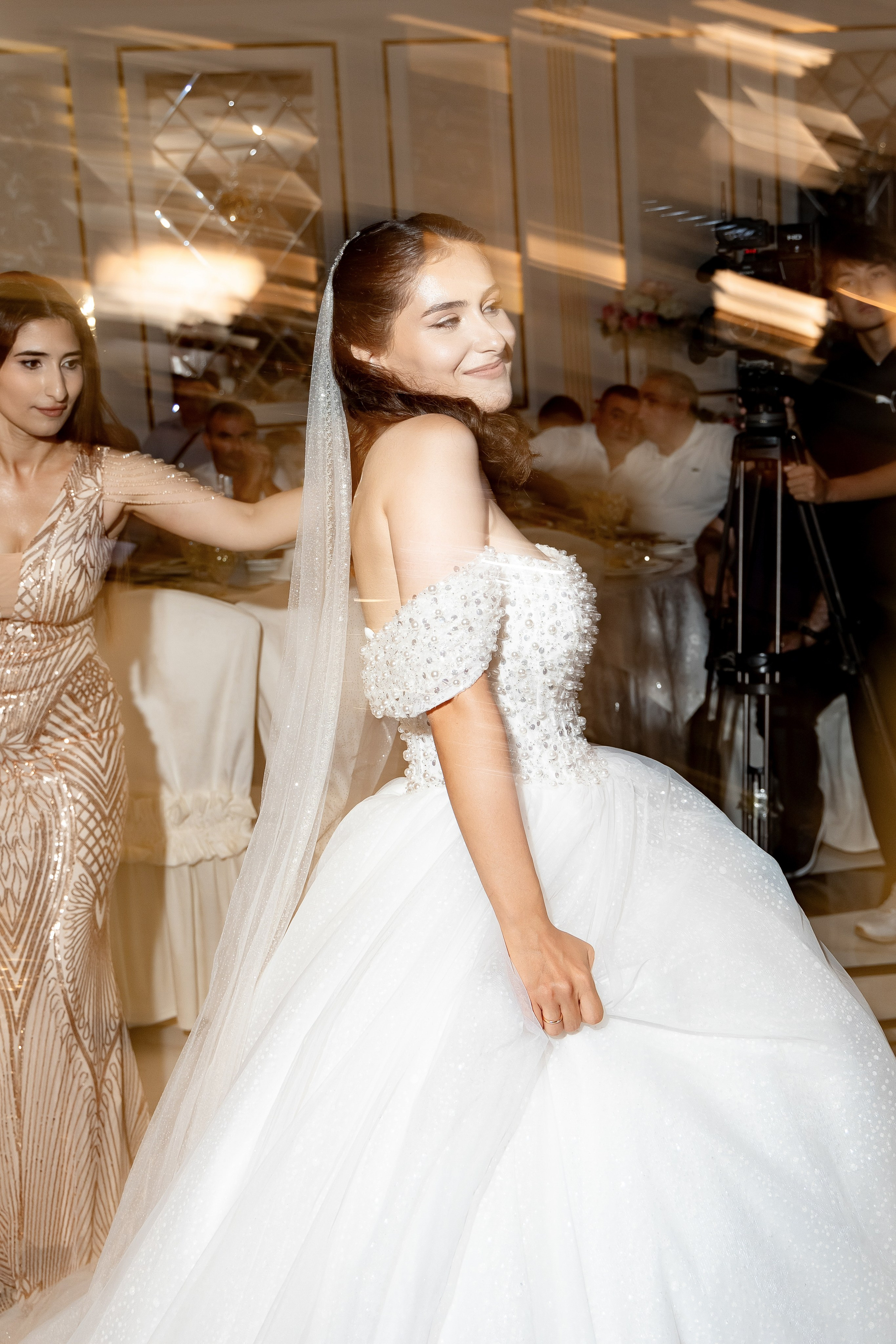 Aleks & Karolina. Свадебный и фэшн фотограф