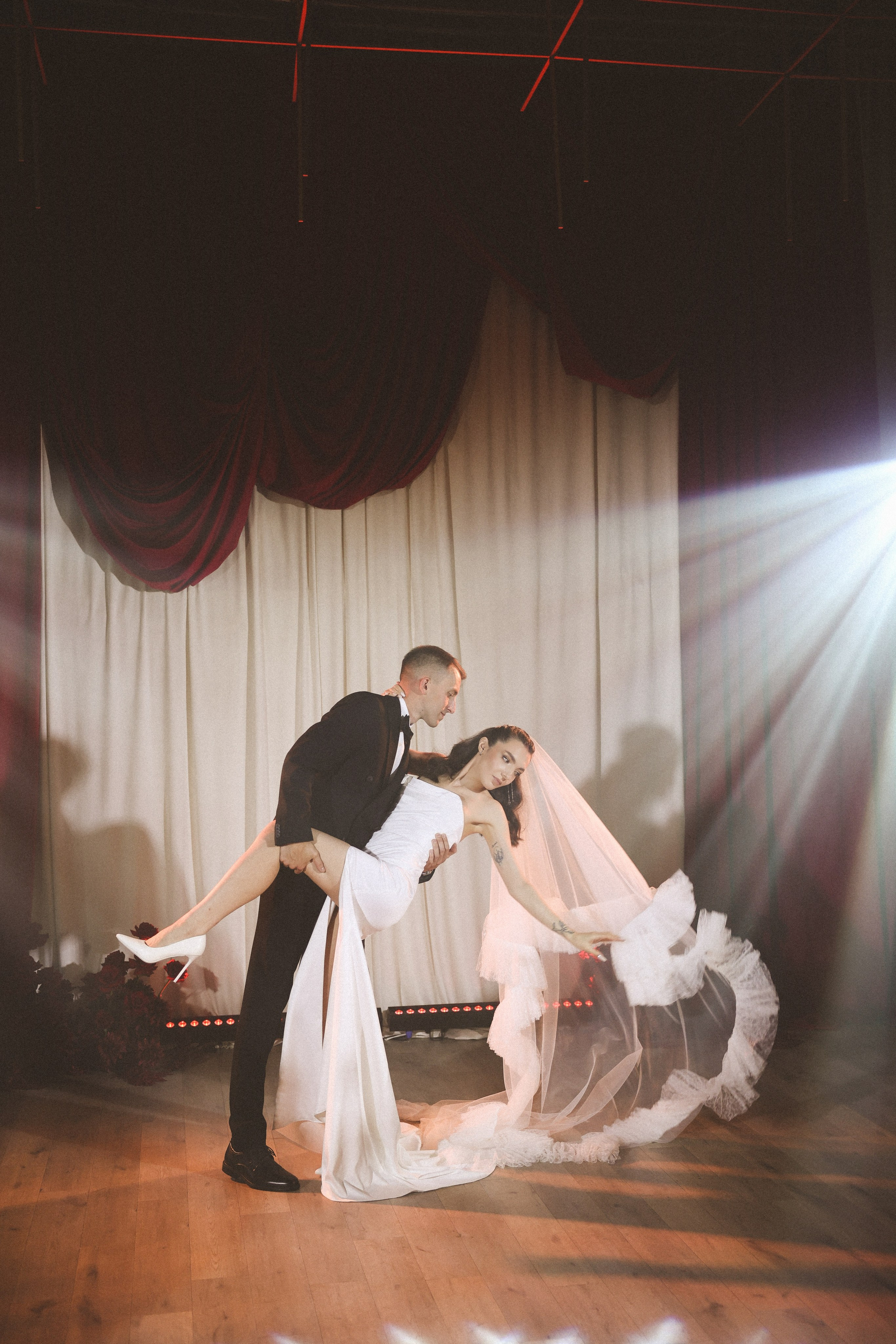 Vitaliy & Elya. Елизавета Чернышова. Свадебный/персональный фотограф. Екатеринбург