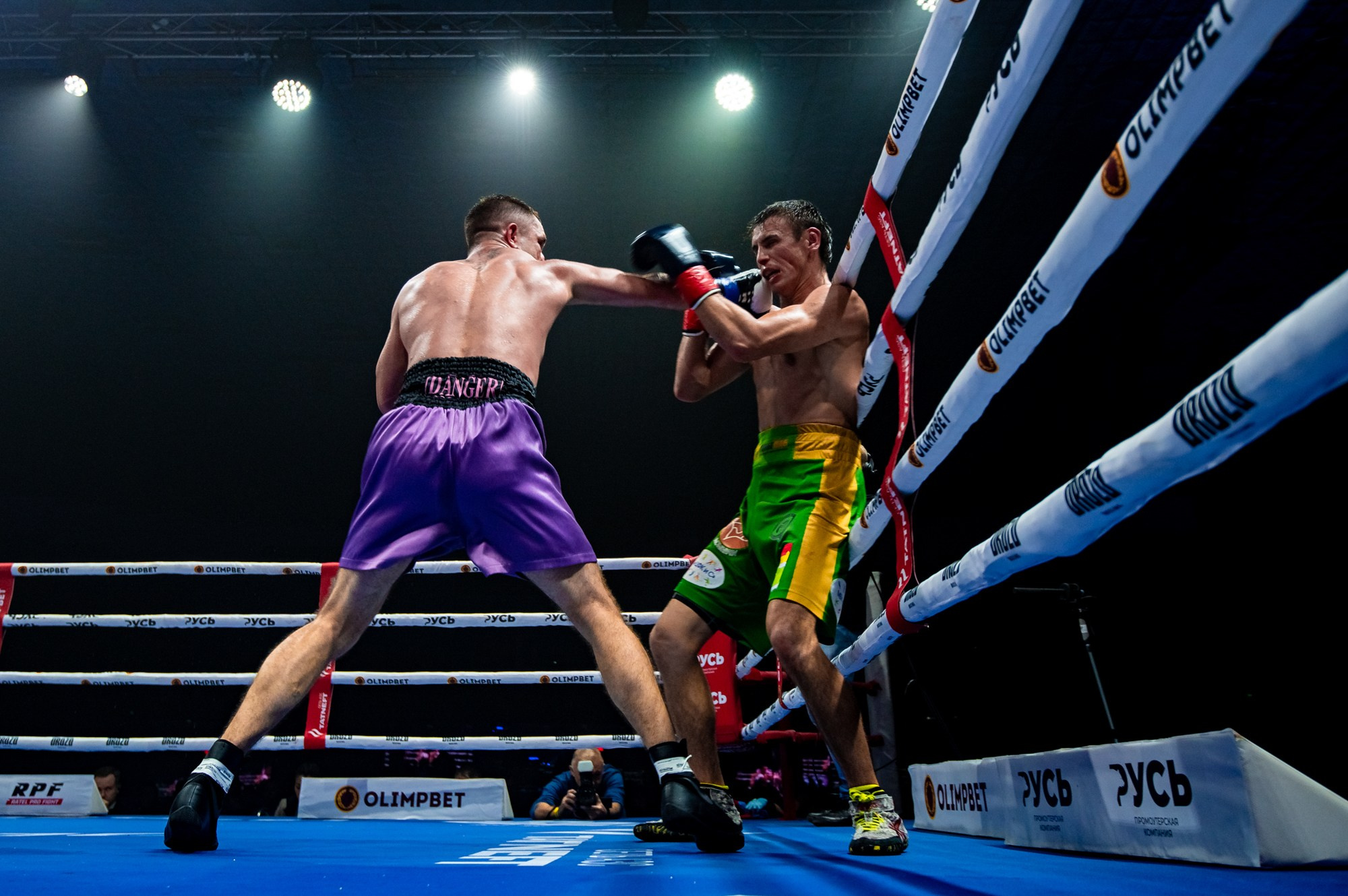 Вечер бокса в Прокопьевске. ProfotoNK