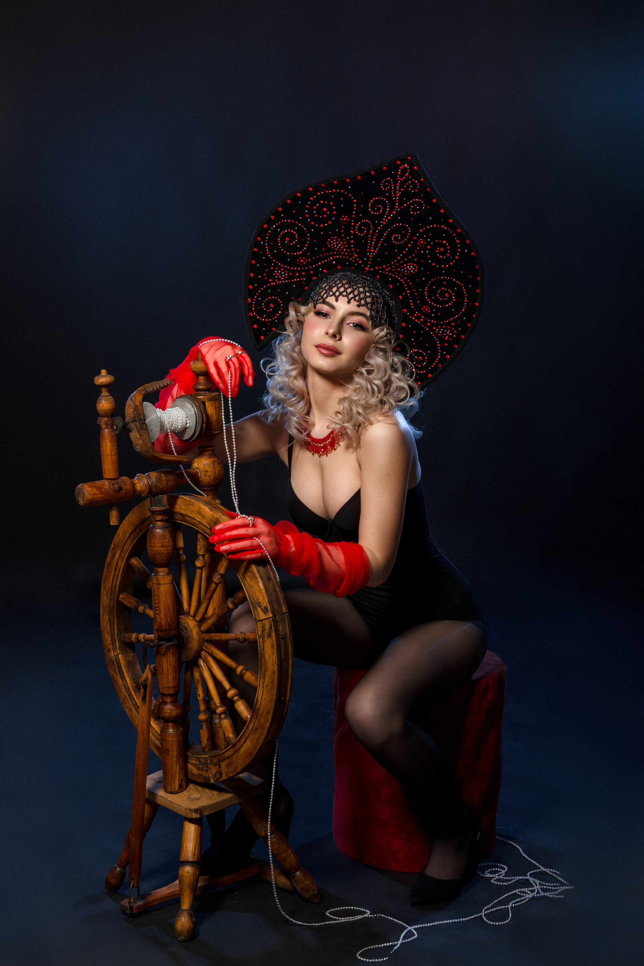 Съемки в студии. Индивидуальные, семейные, студийные съемки в Серпухове и за пределами