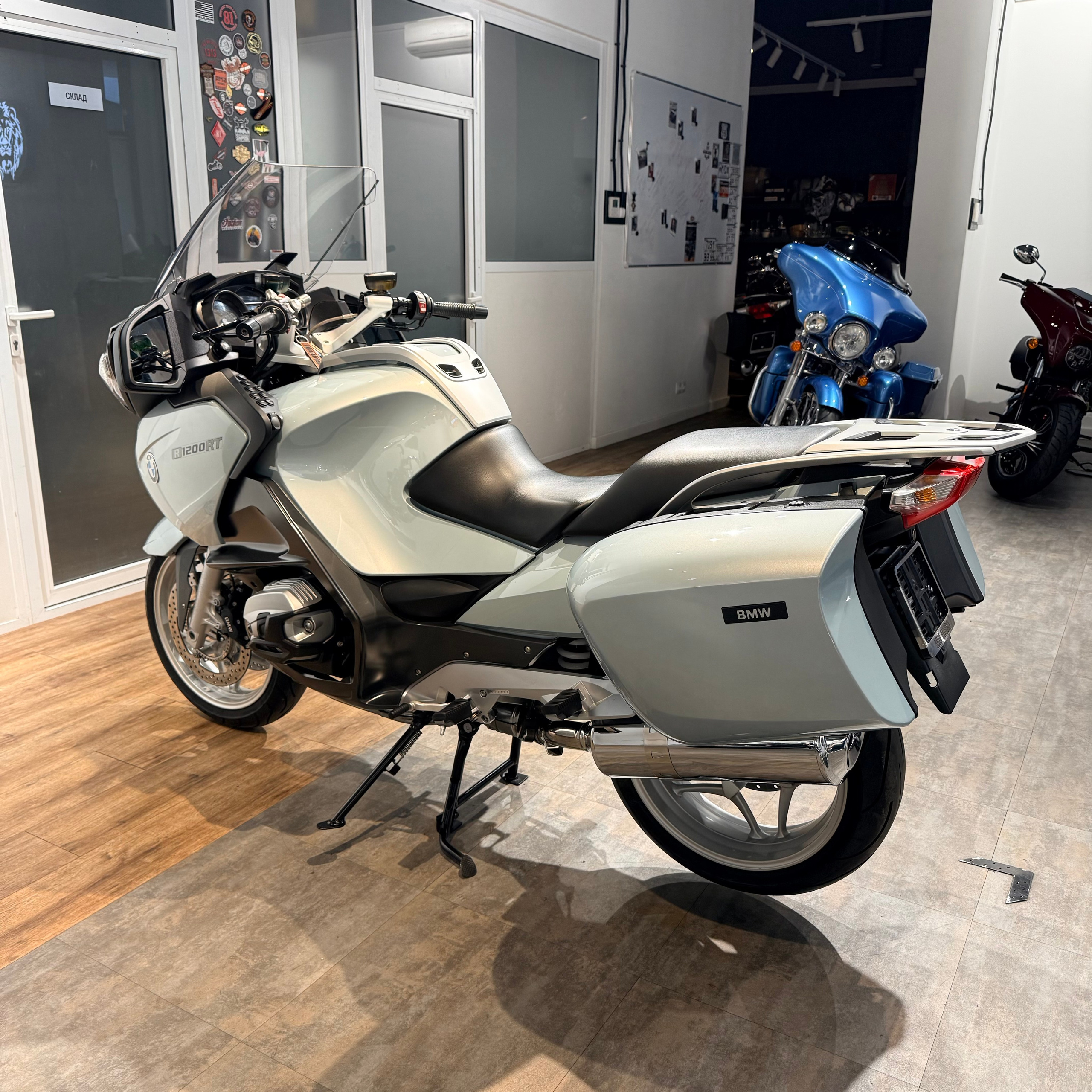 2010 ВМW R1200RТ Oyster Grey Metаlliс (VIN *WВ10*9636). Hello Davidson, Москва. Только хорошие мотоциклы…