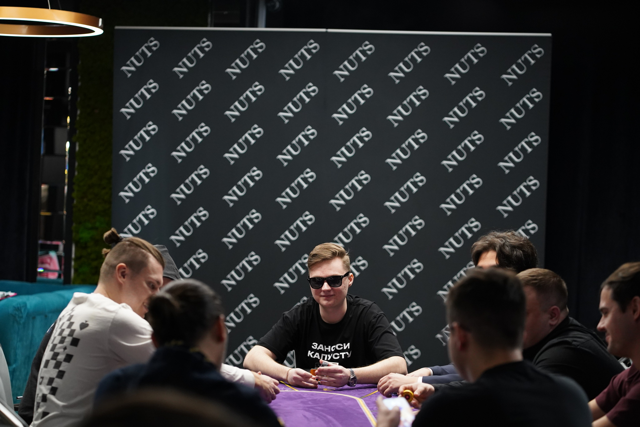 Покер. Фотограф