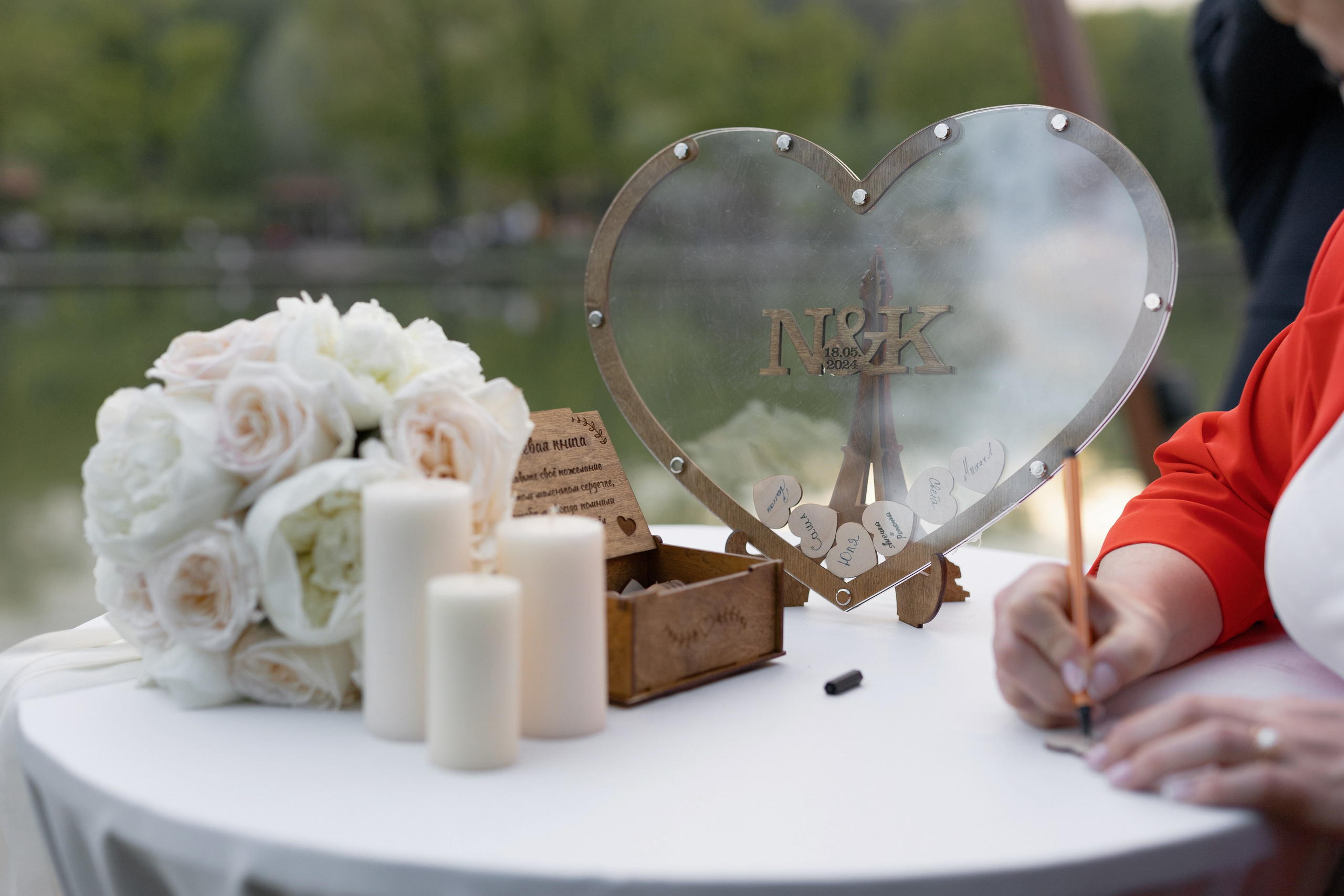 Свадебная фотосессия в Soluxe Hotel и роспись в Савеловском ЗАГСе. Свадебный фотограф в Москве Полина Лелетко