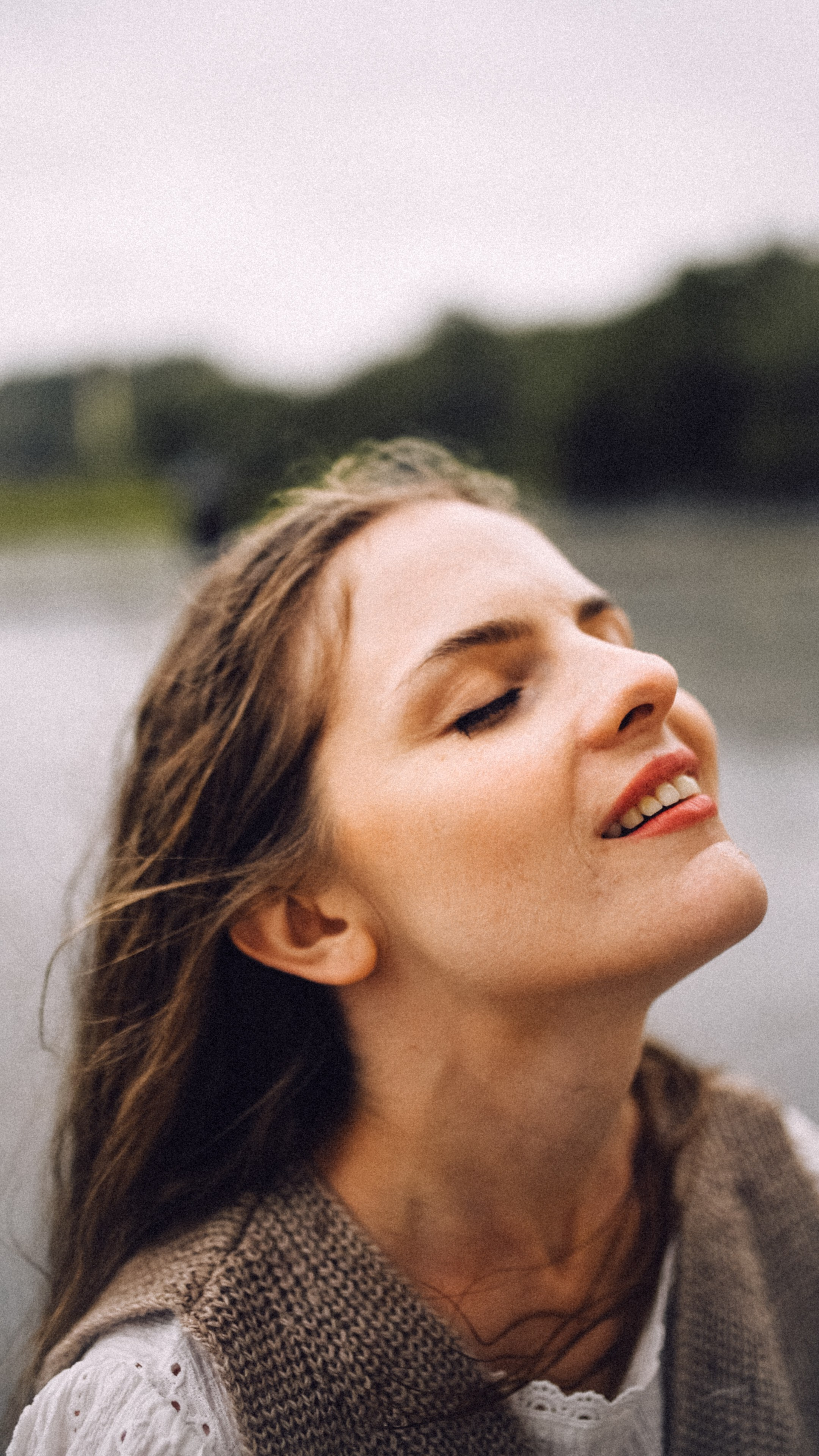 Под дождём🎥🤍. Лайфстайл фотограф в Москве Серебрянская Фаина