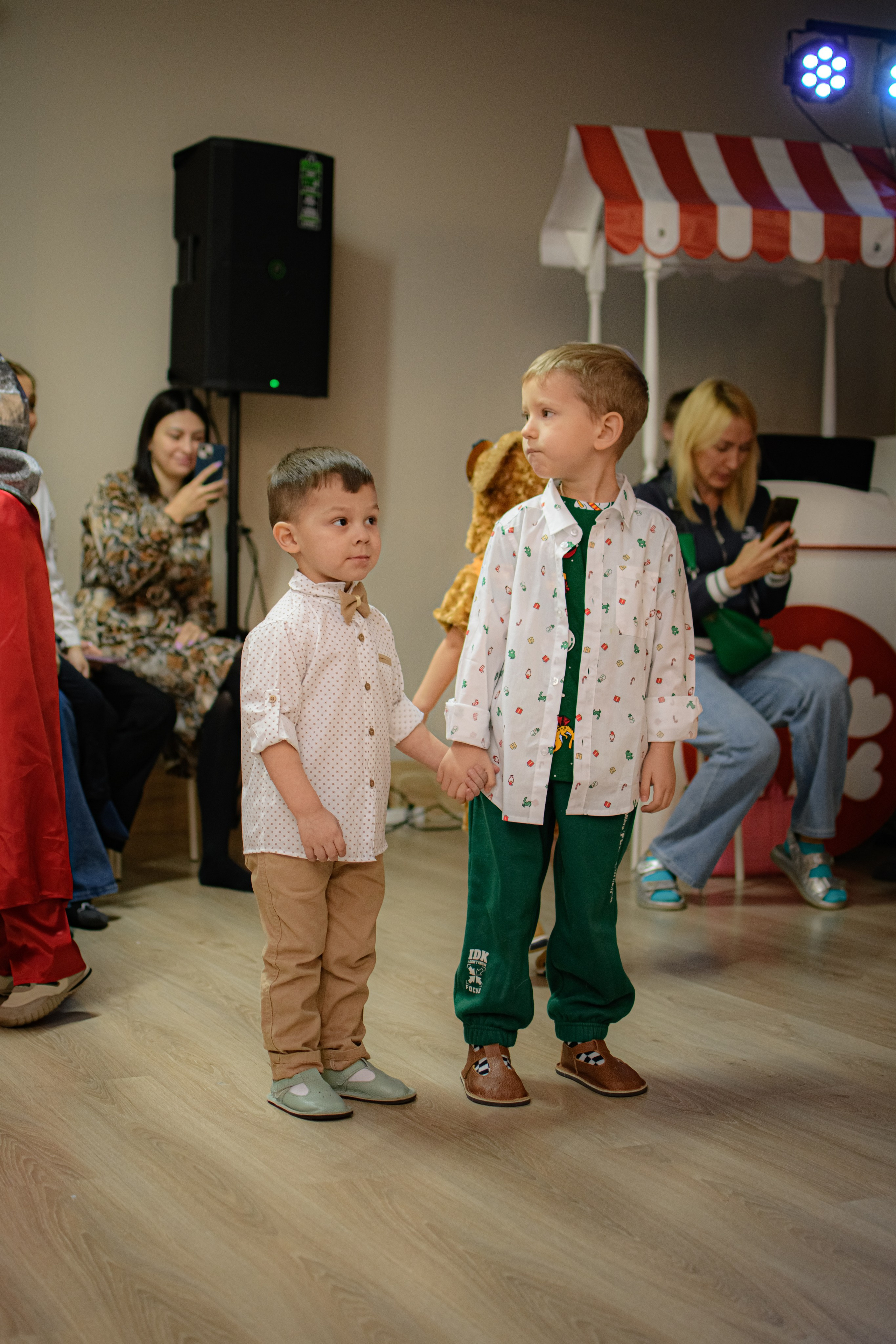 HAPPY NEW YEAR. Photokarish