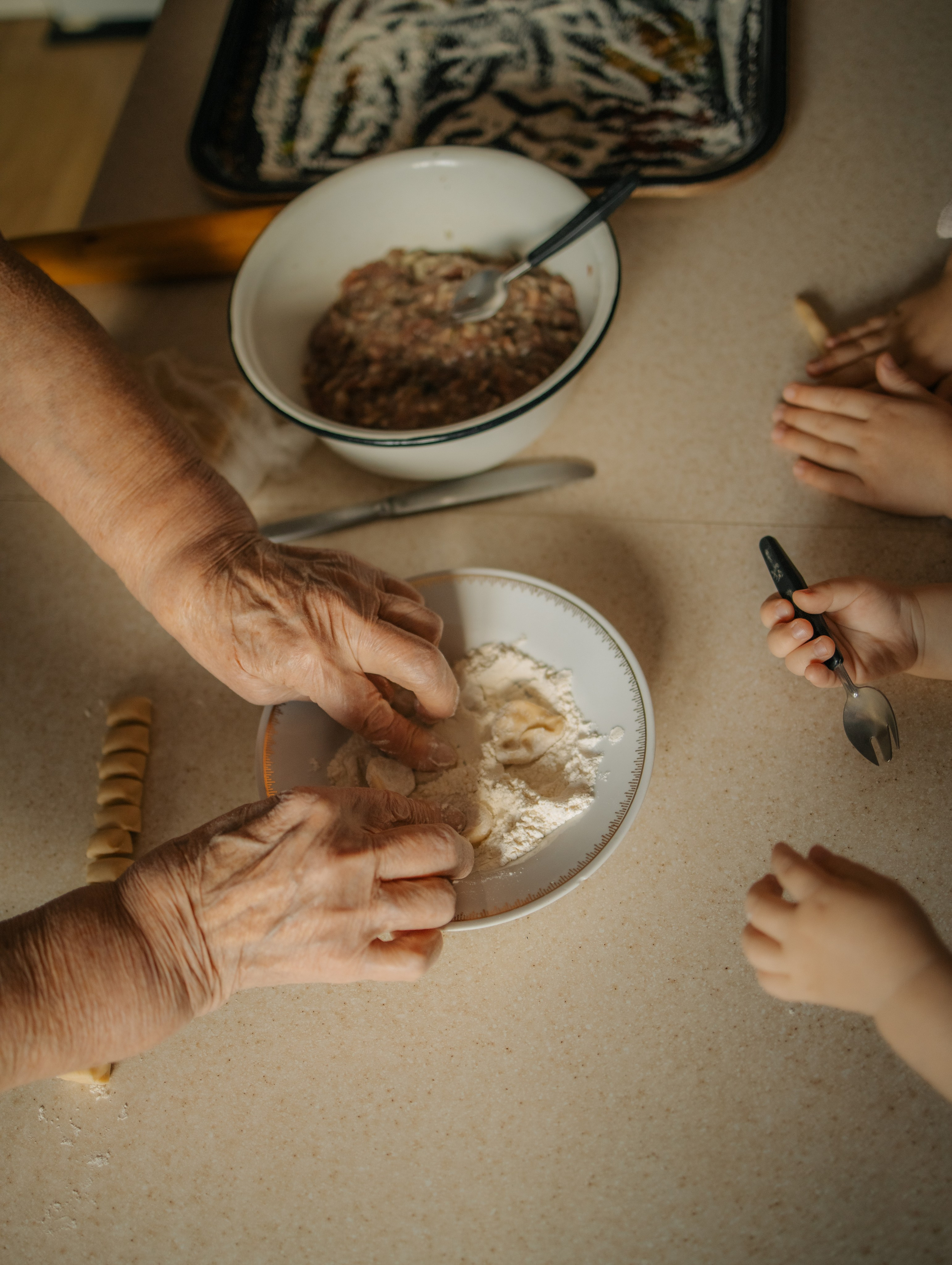 Традиционные пельмени у прабубушки. Фотограф Углич и Ярославль Ольга Тятюшкина
