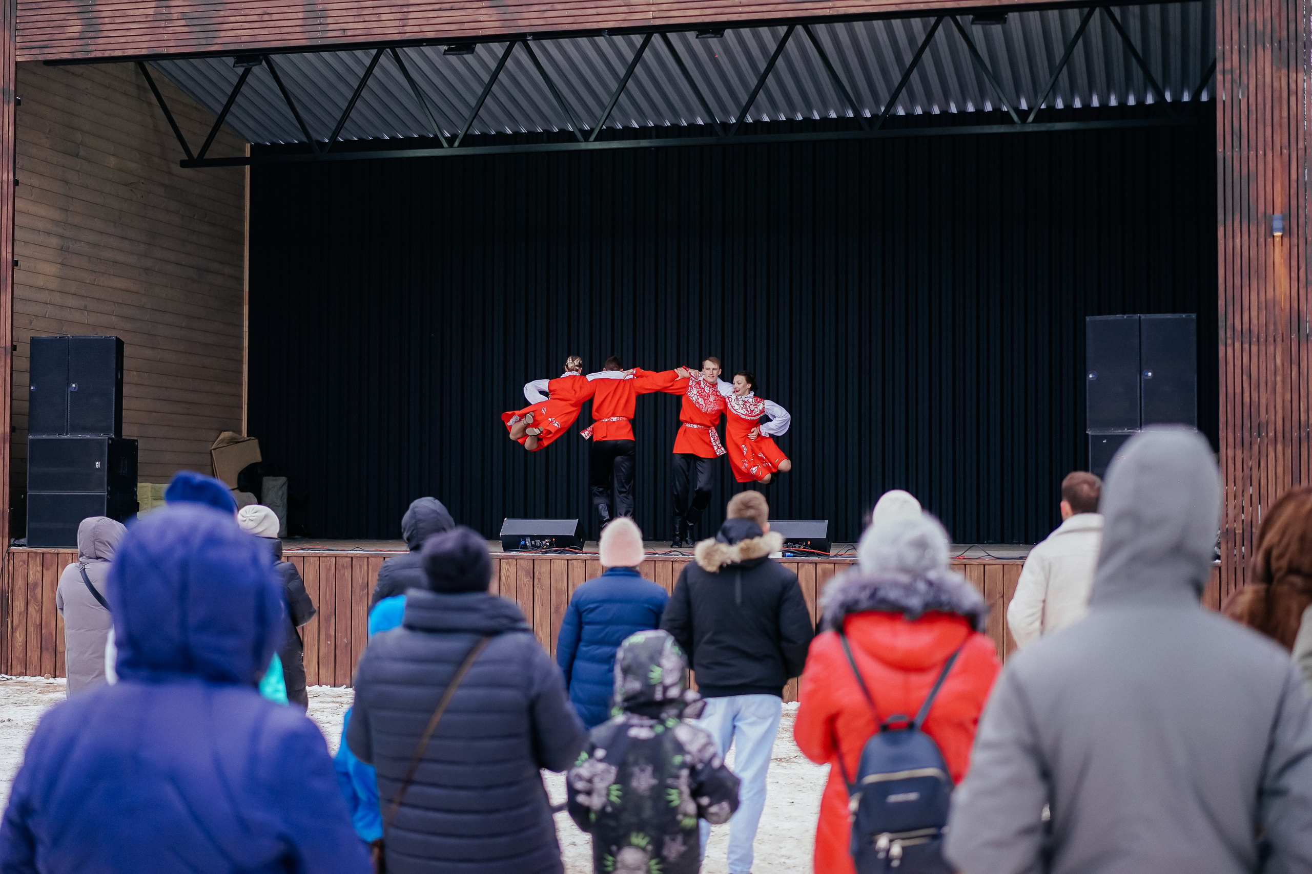 «Предновогодний переполох» Лопатинский сад, 14.12.2024. Фотограф и видеограф Смоленск | Студия Цезарь