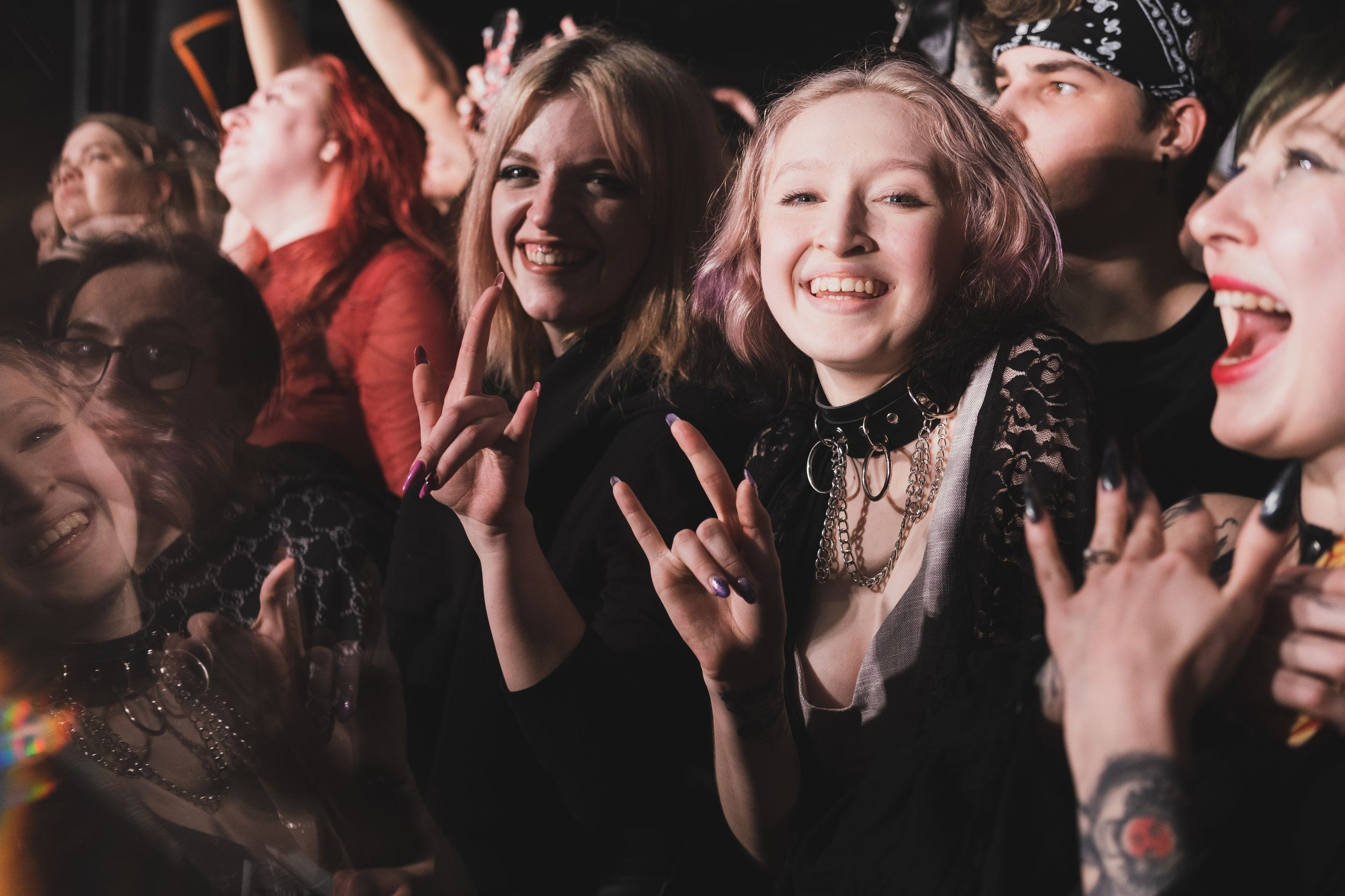 Neverlove. Репортажный фотограф Алексей Пирязев