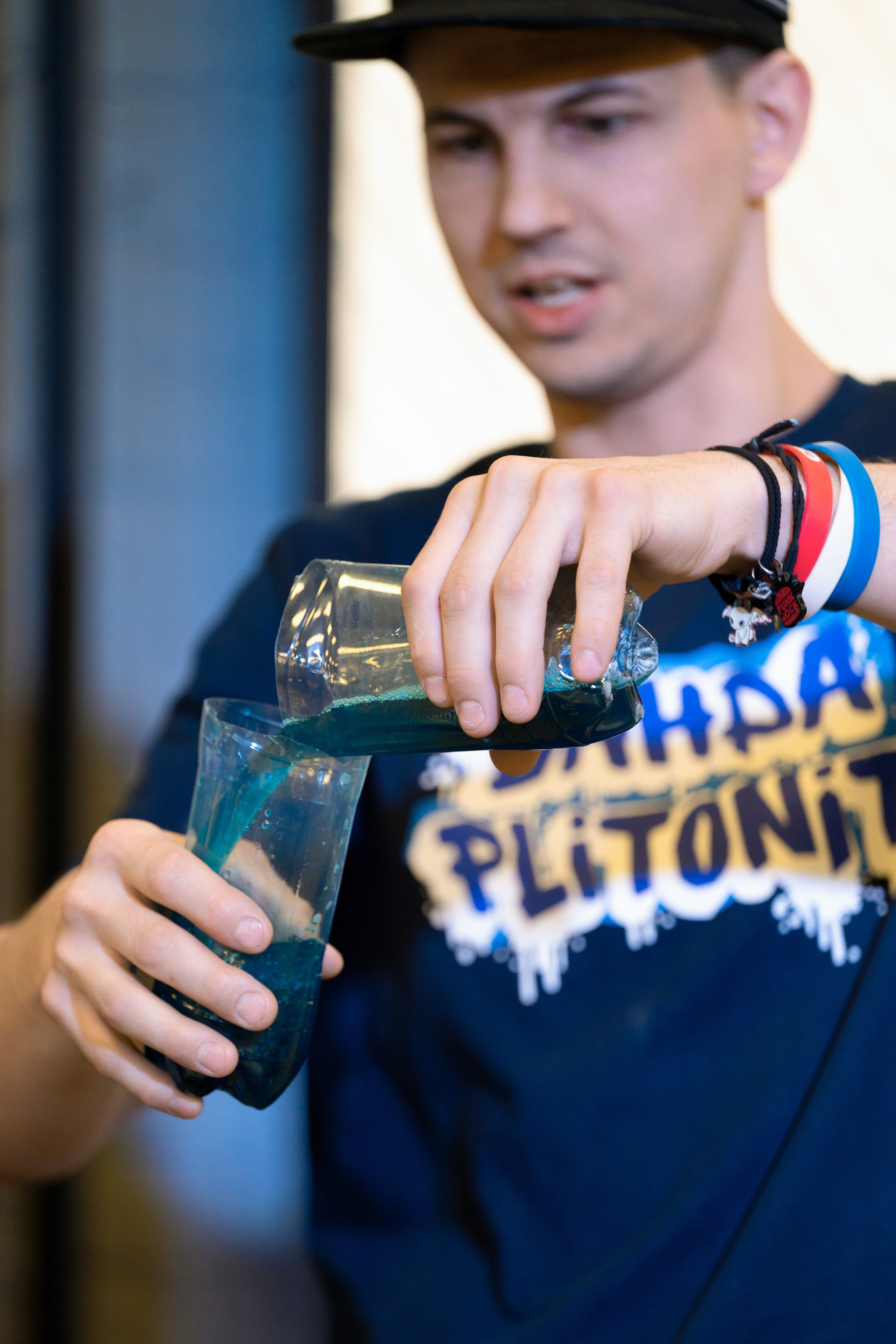 Форум от компании строительных материалов «Plitonit». Репортажный фотограф