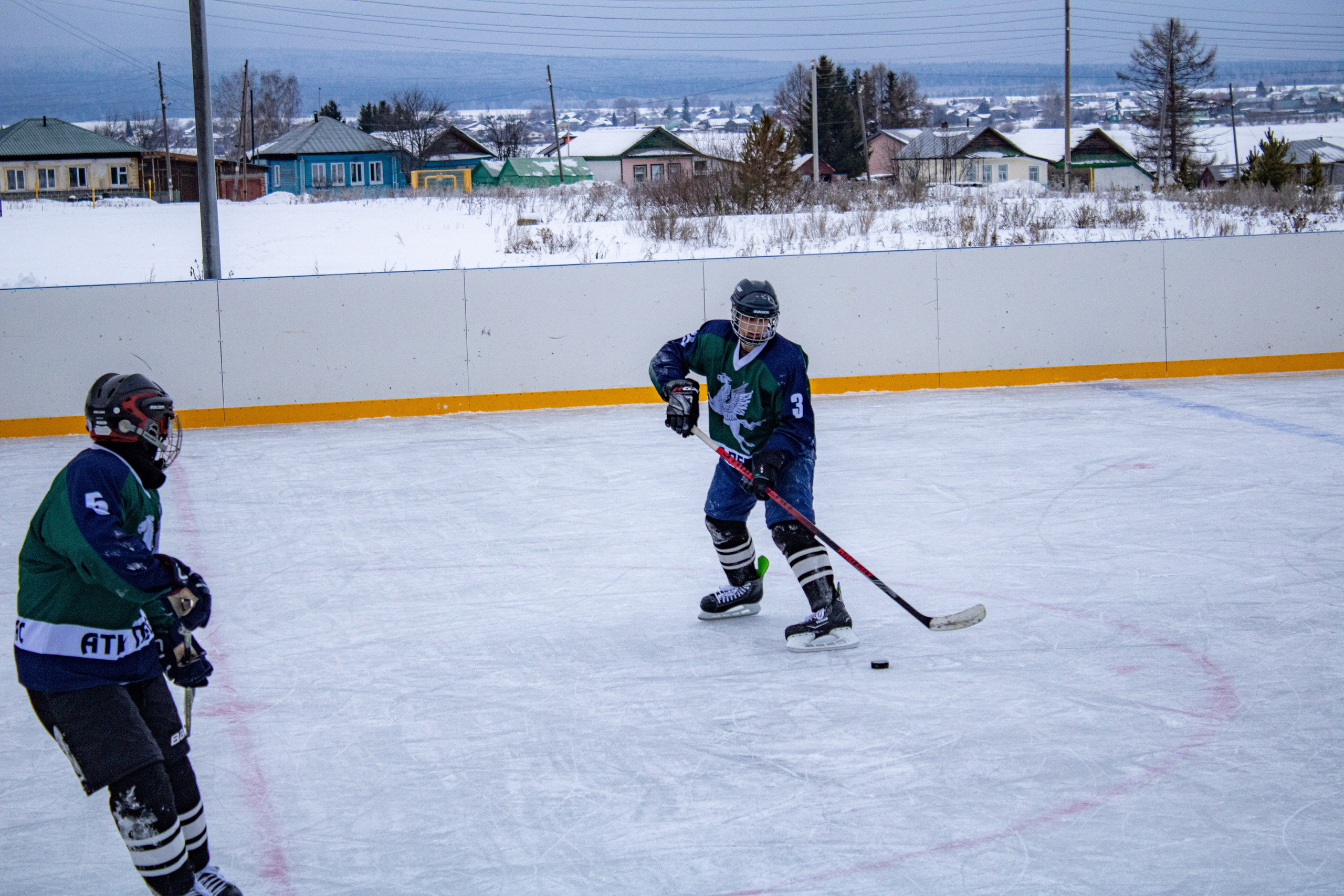 Хоккей г.п Атиг-г.Нижние Серги