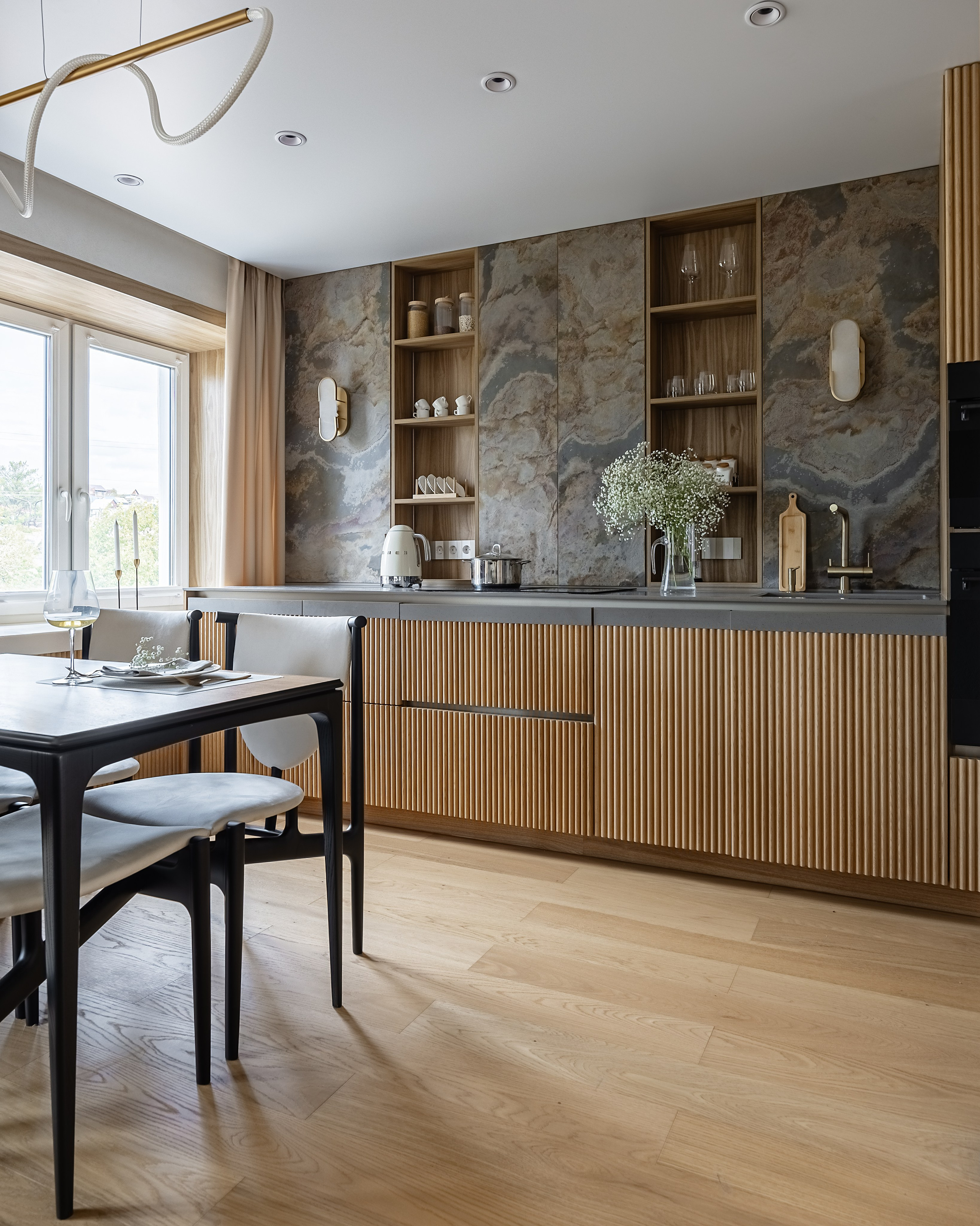 Гагарина. Фотограф и видеограф в Улан-Удэ: Аюна Габагуева и Артём Шаханов