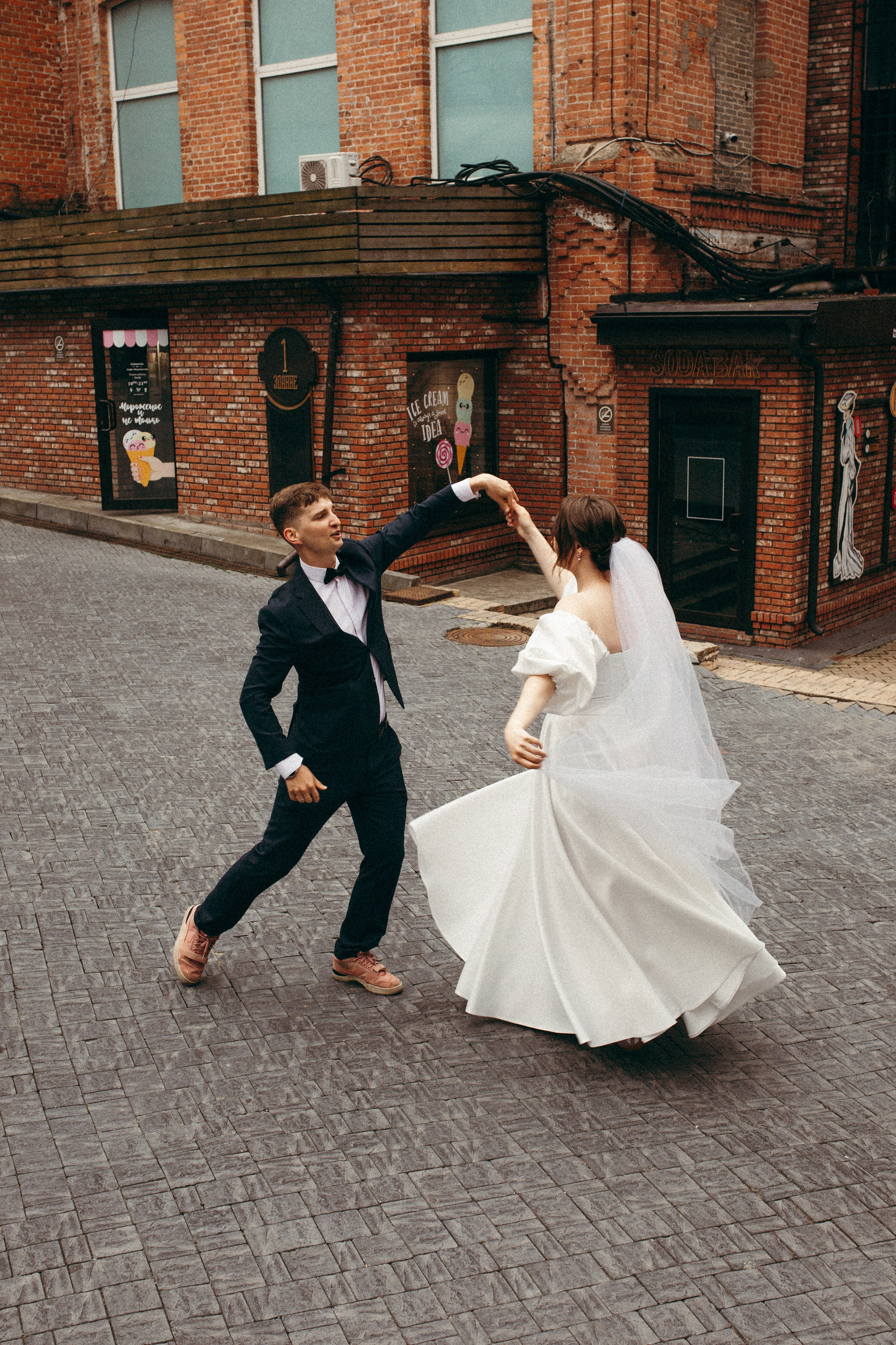 Одни в старом городе. Фотограф Маргарита Беспалова