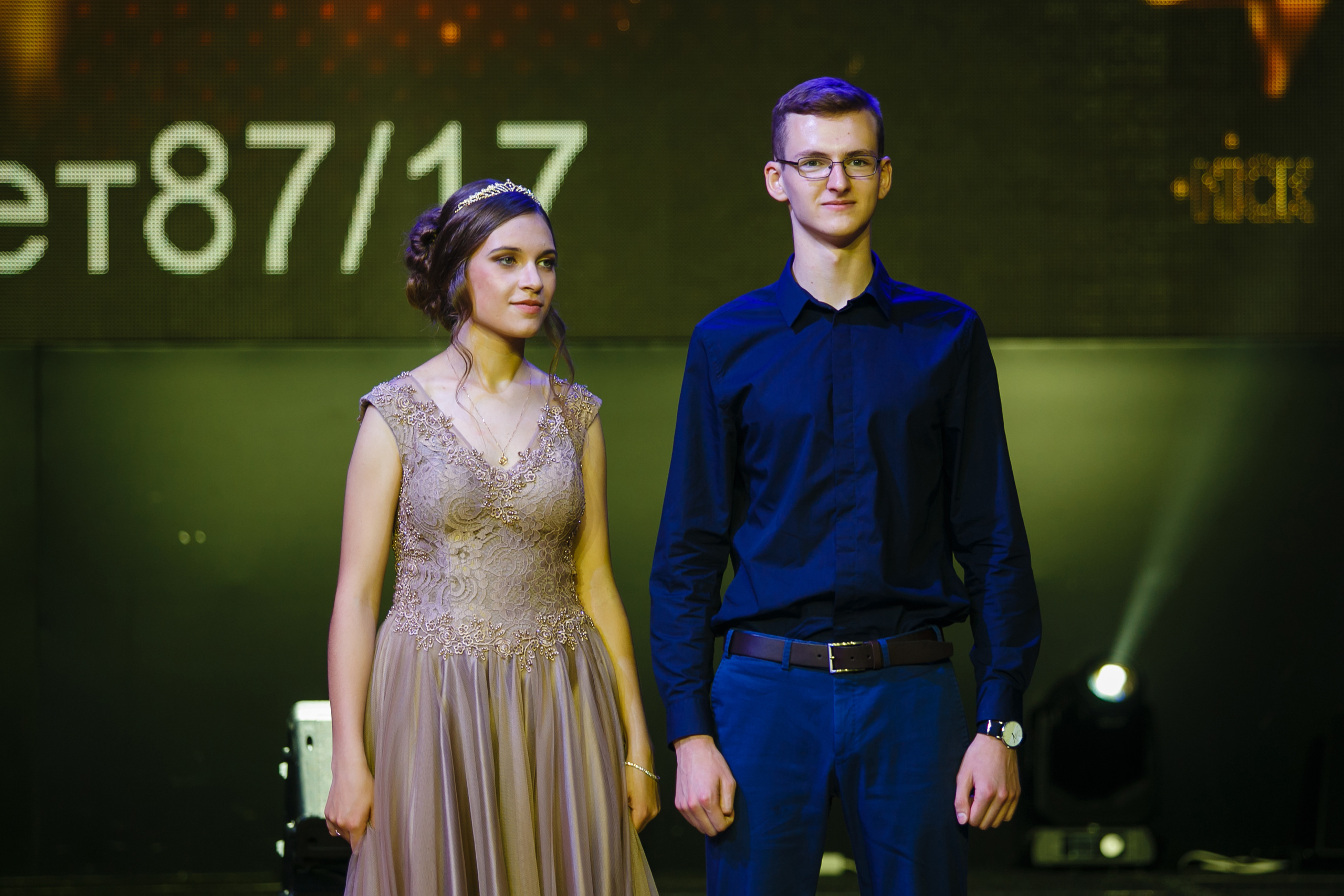 Выпускной. Школа 87. Галич Hall. Фотограф Андрей Баксов