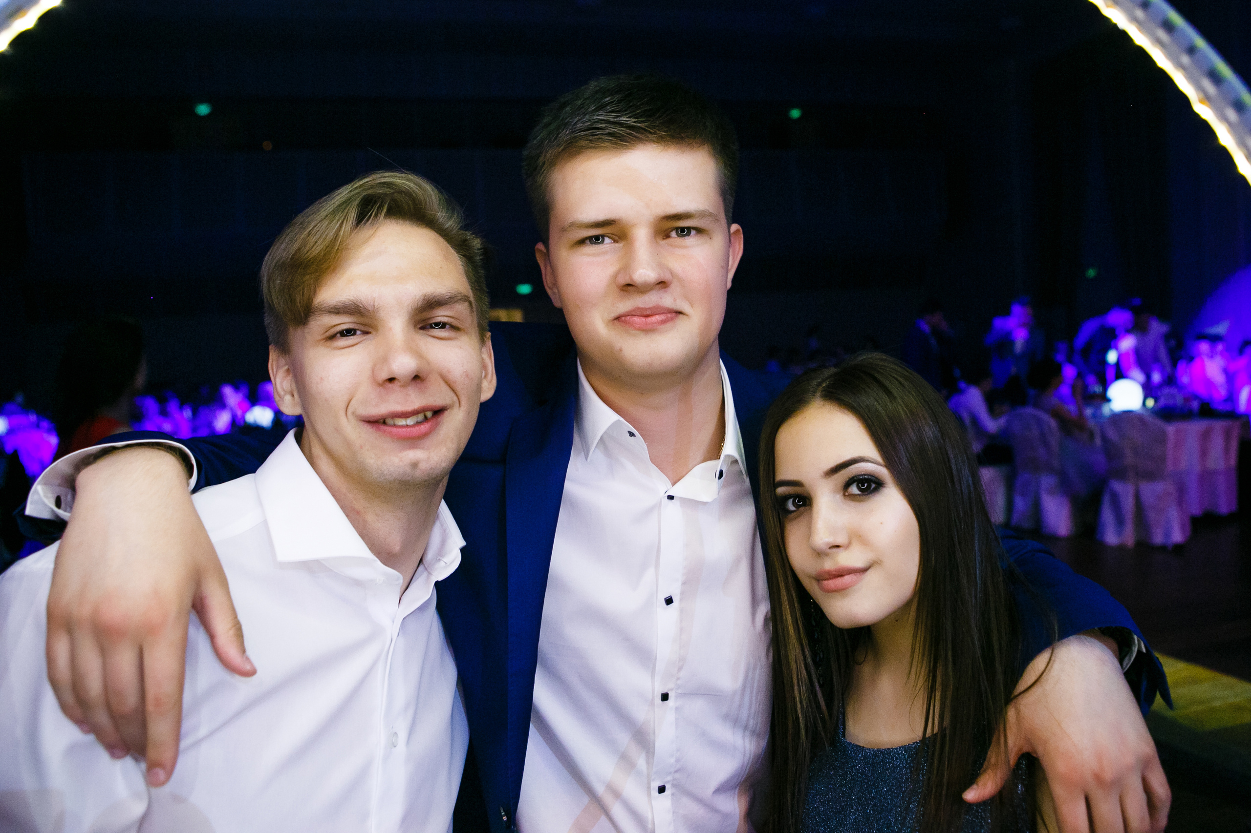 Выпускной. Школа 87. Галич Hall. Фотограф Андрей Баксов