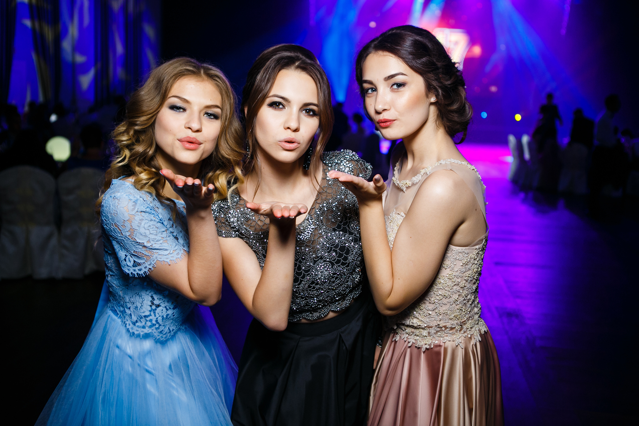 Выпускной. Школа 87. Галич Hall. Фотограф Андрей Баксов