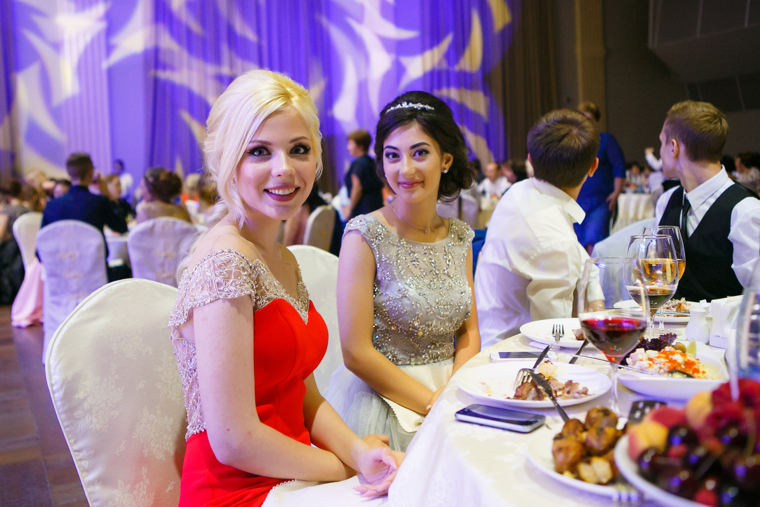 Выпускной. Школа 87. Галич Hall. Фотограф Андрей Баксов