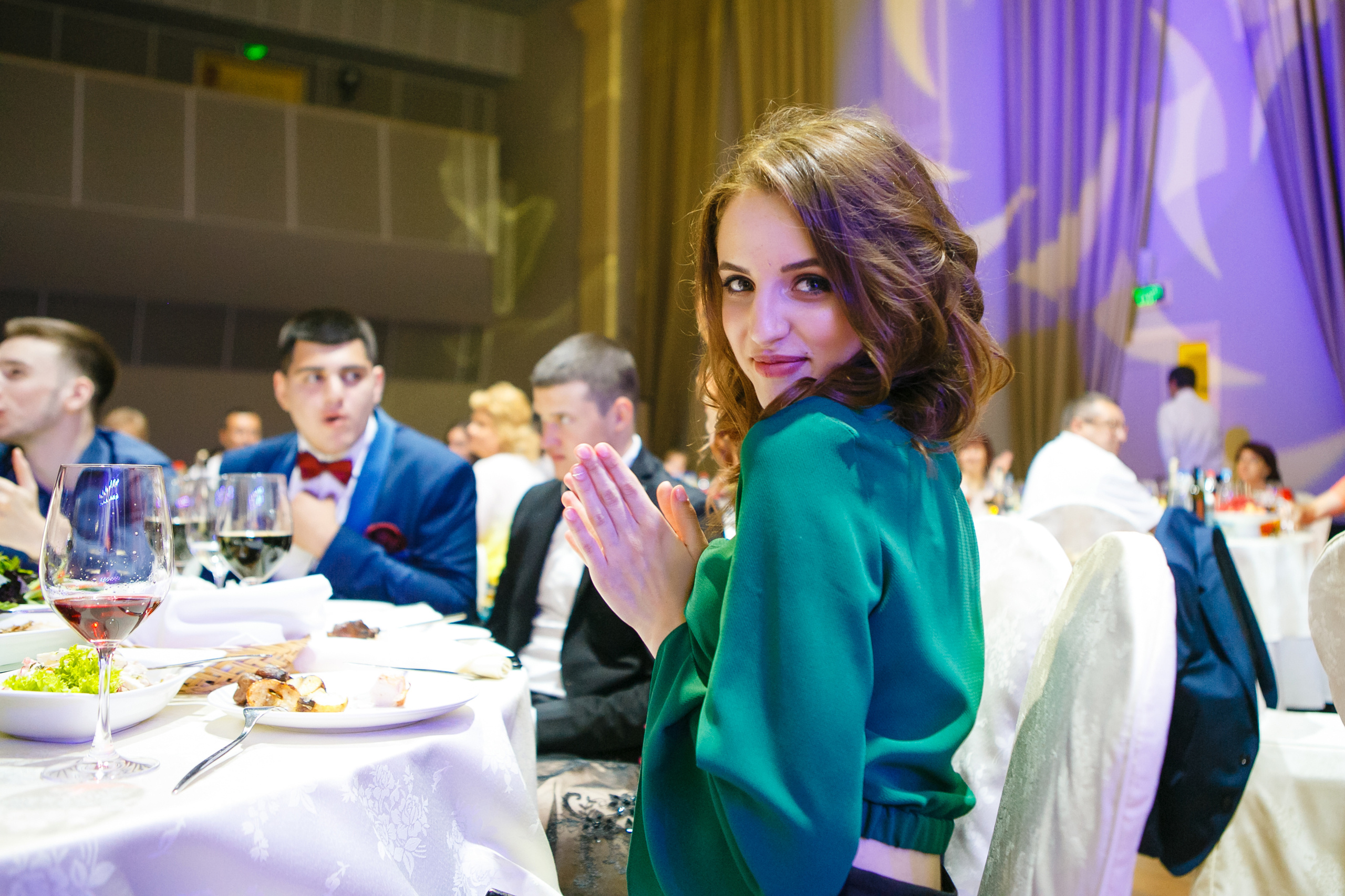 Выпускной. Школа 87. Галич Hall. Фотограф Андрей Баксов