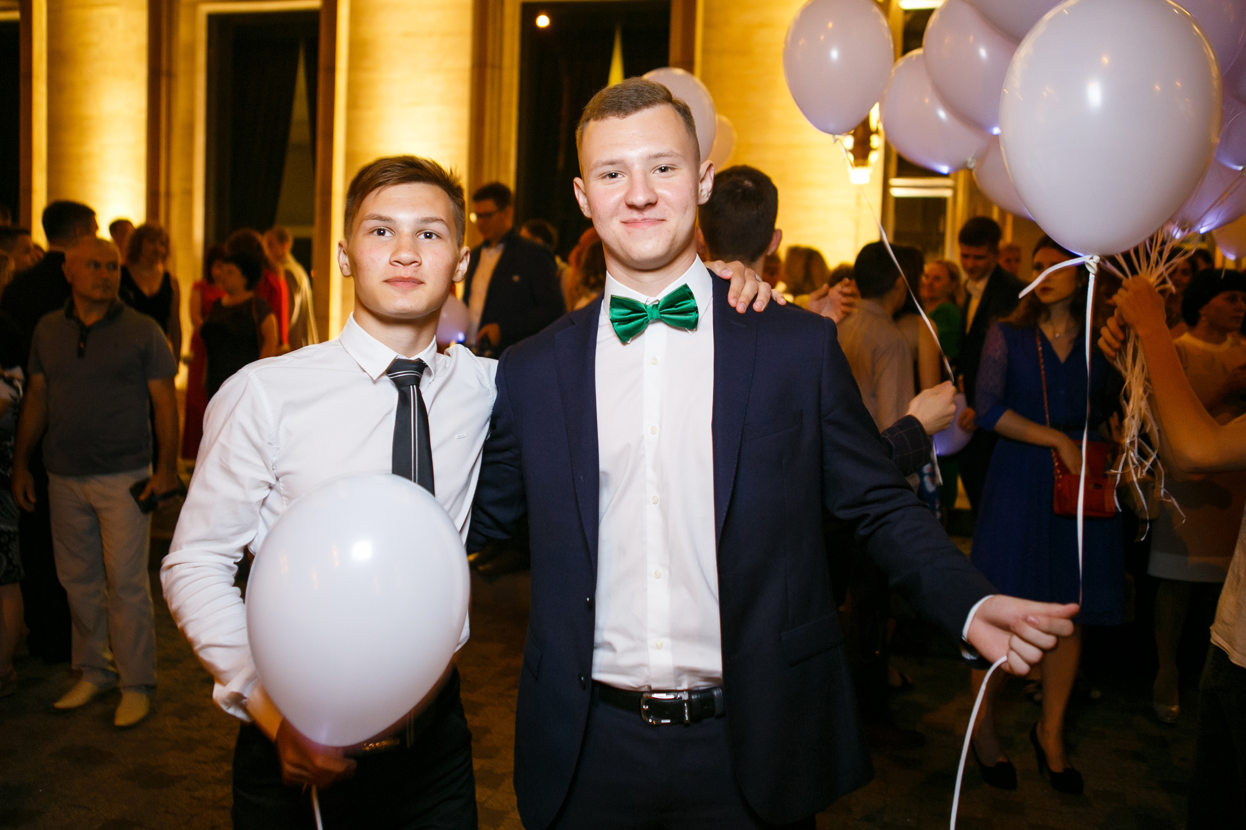 Выпускной. Школа 87. Галич Hall. Фотограф Андрей Баксов