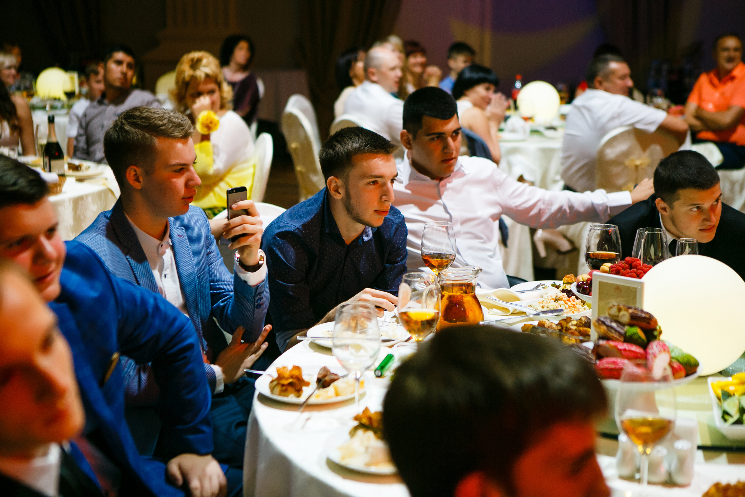 Выпускной. Школа 87. Галич Hall. Фотограф Андрей Баксов