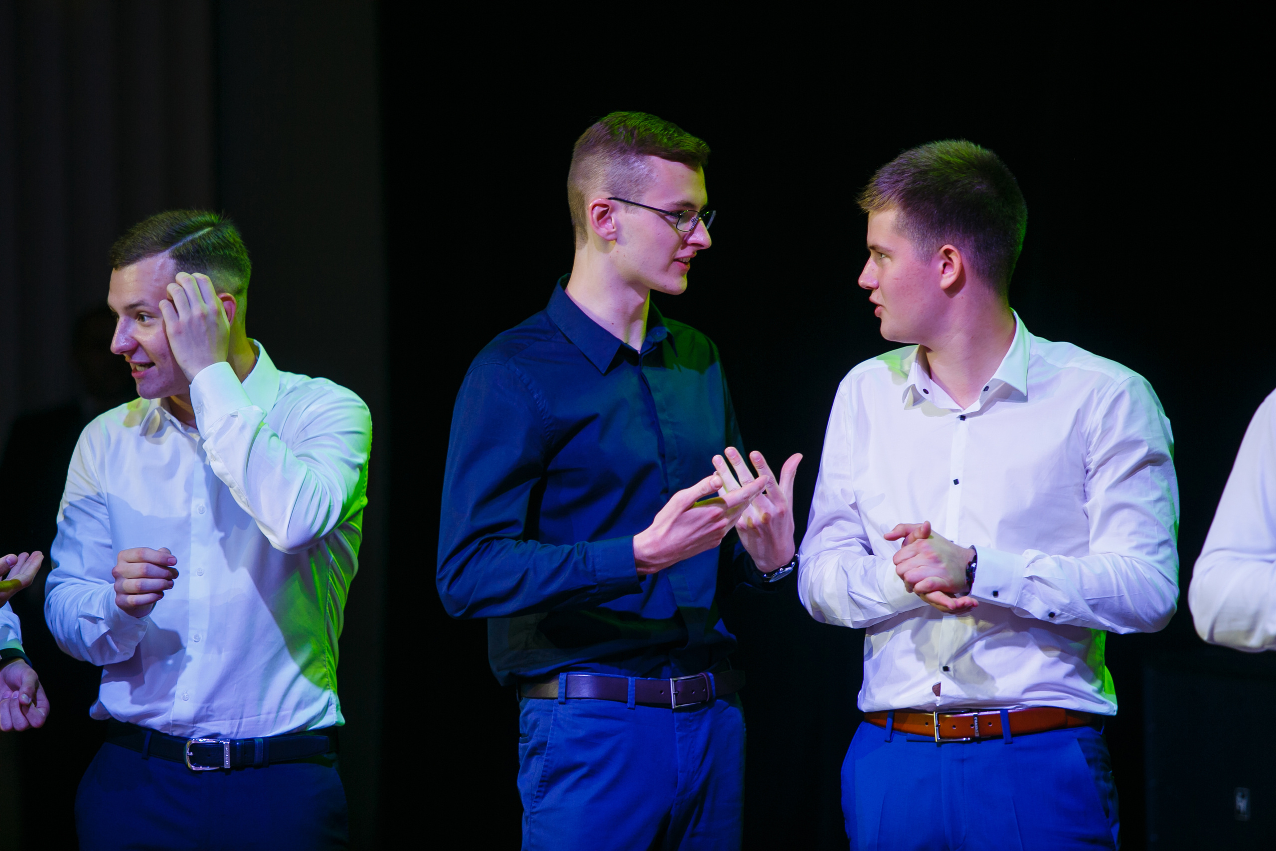 Выпускной. Школа 87. Галич Hall. Фотограф Андрей Баксов