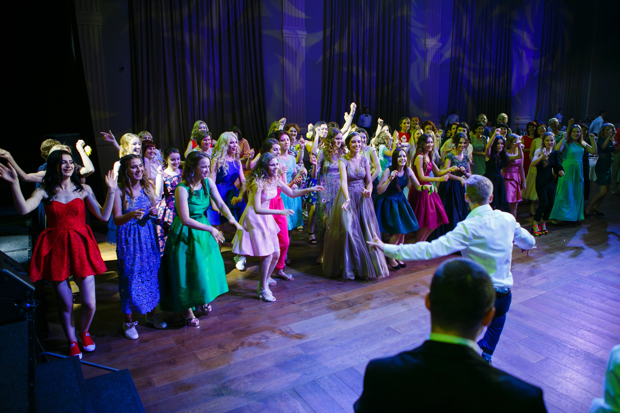 Выпускной. Школа 87. Галич Hall. Фотограф Андрей Баксов