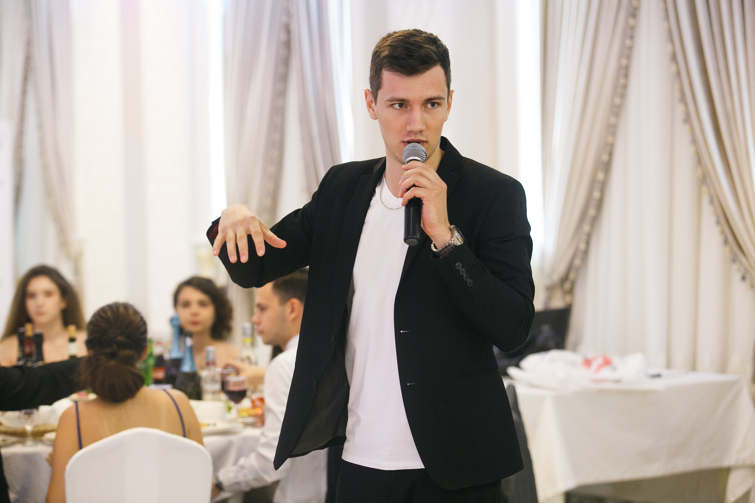 Выпускной. Гимназия 88. Ресторан Чехов. Фотограф Андрей Баксов