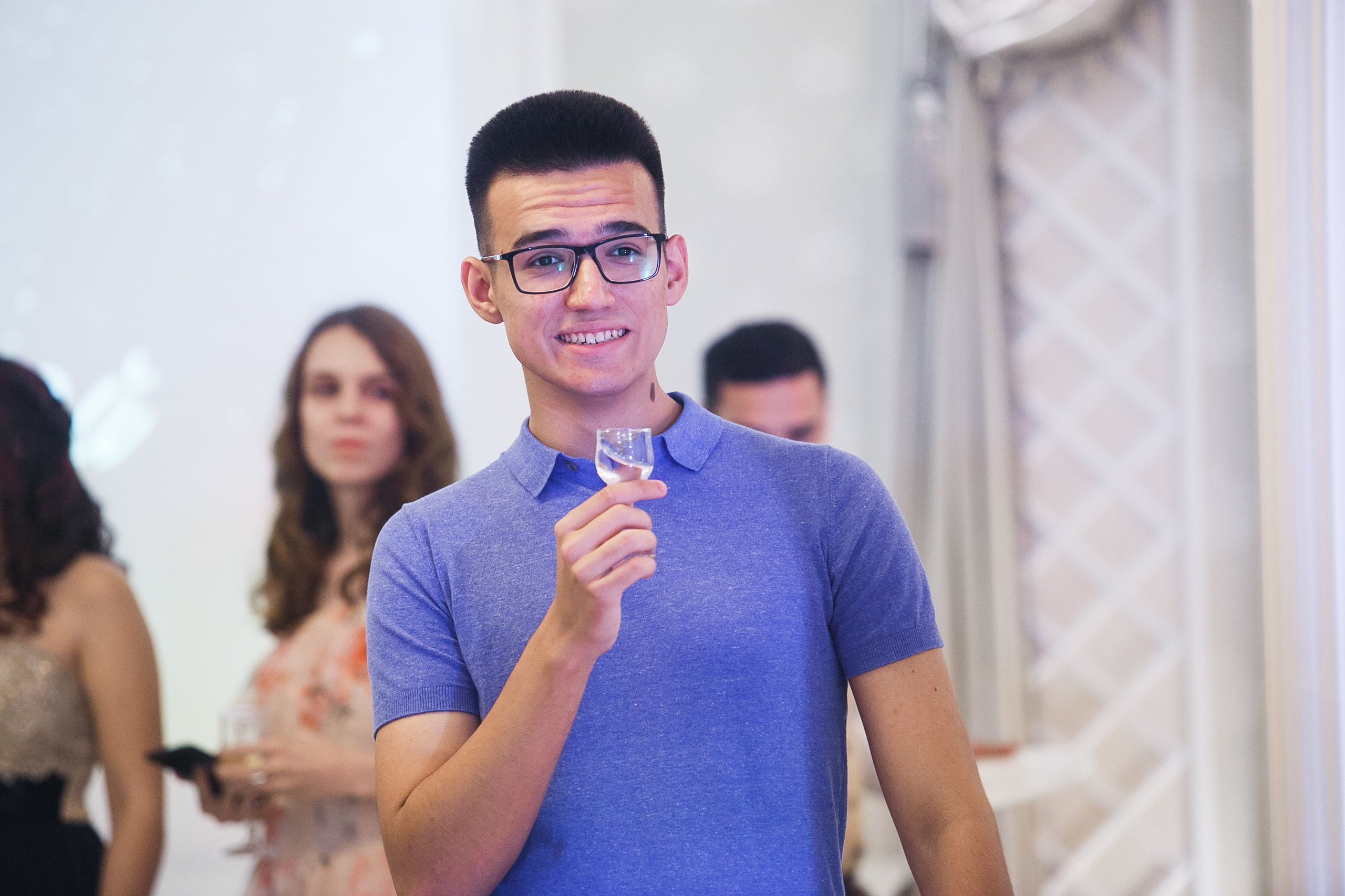 Выпускной. Гимназия 88. Ресторан Чехов. Фотограф Андрей Баксов